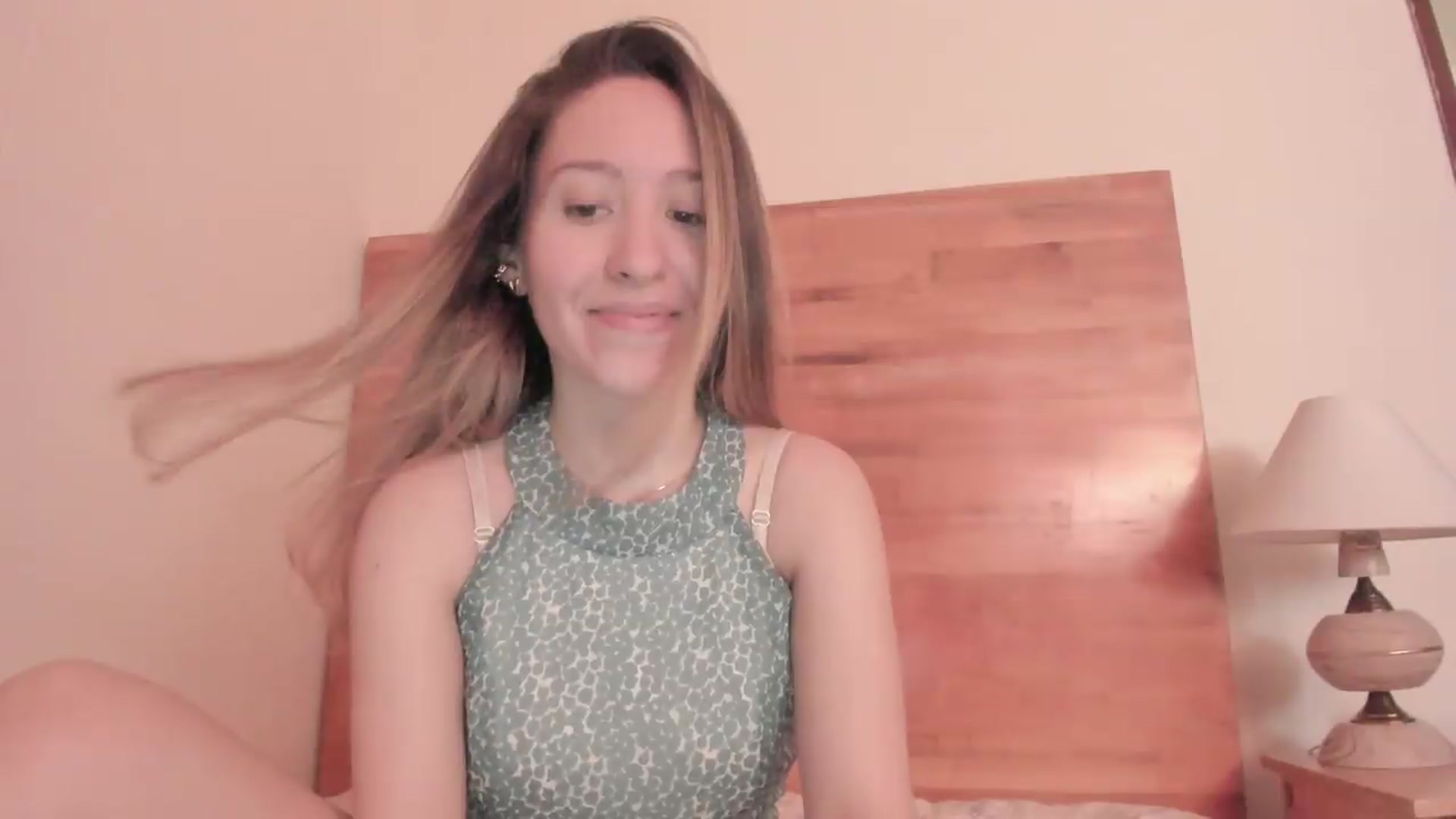 Gallery image thumbnail from Nameless_soul's myfreecams stream on, 07/11/2026, 19:08 image 4 of 20