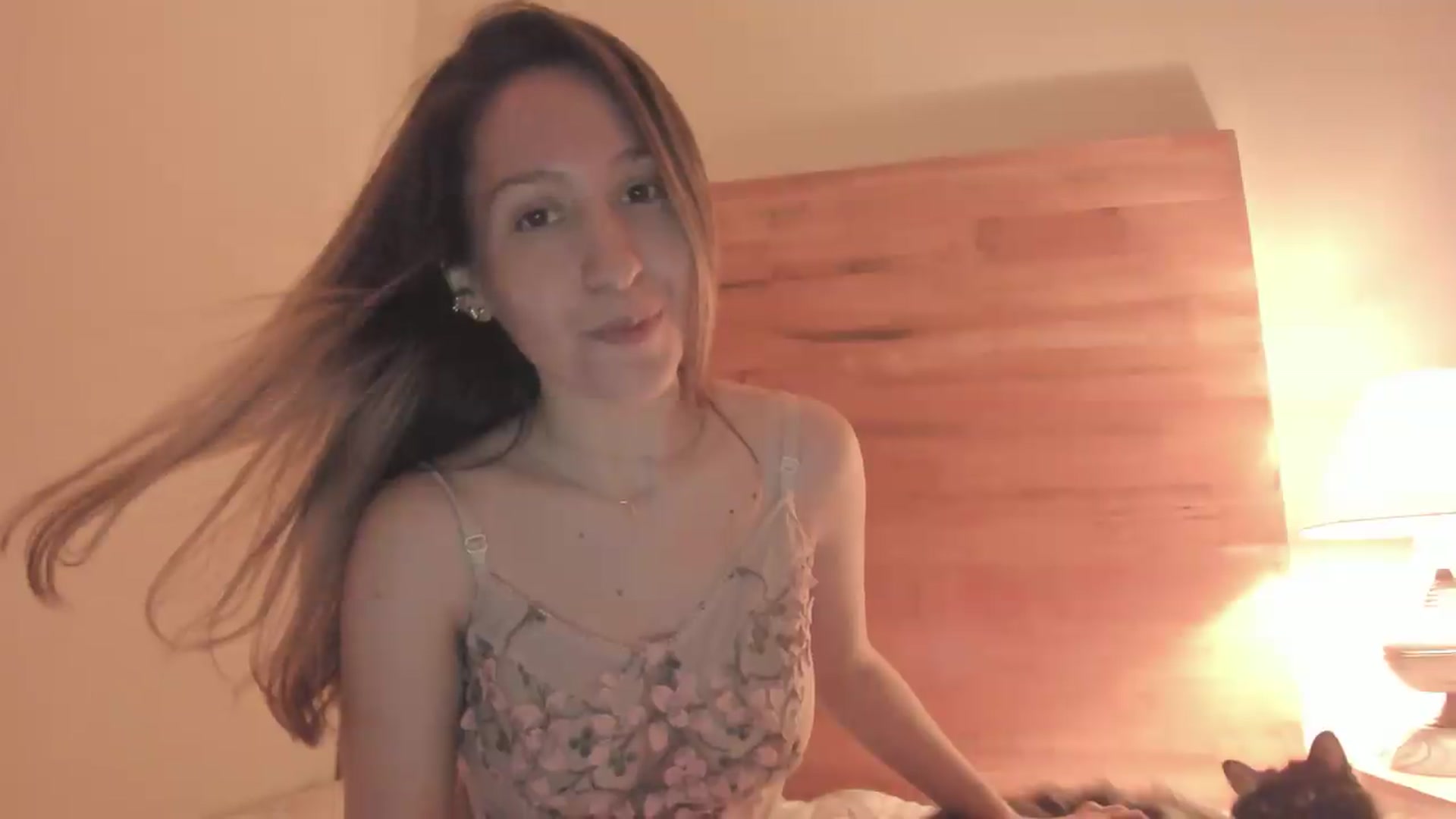 Gallery image thumbnail from Nameless_soul's myfreecams stream on, 07/12/2026, 01:27 image 13 of 20