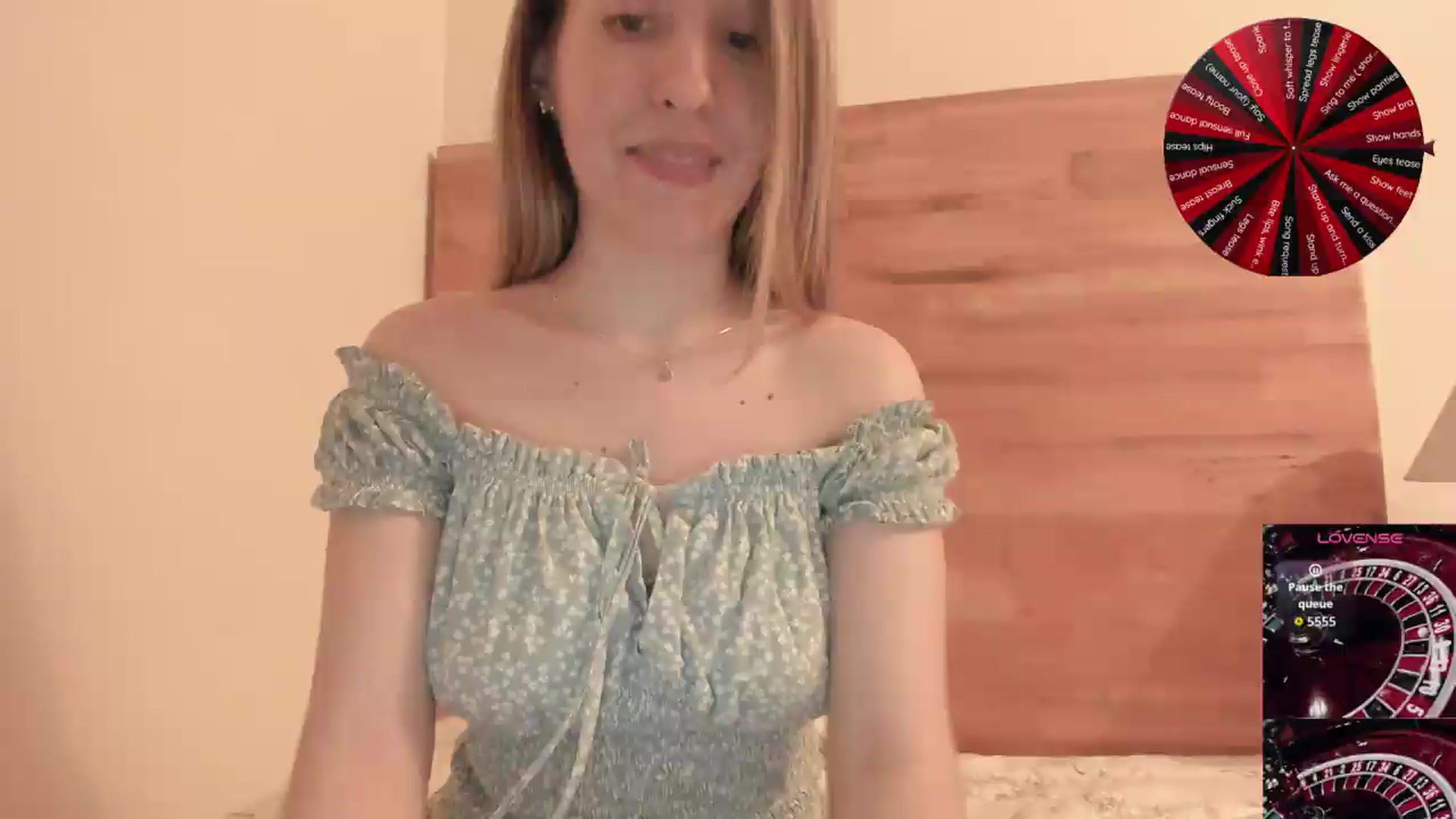 Gallery image thumbnail from Nameless_soul's myfreecams stream on, 07/13/2026, 01:50 image 4 of 20