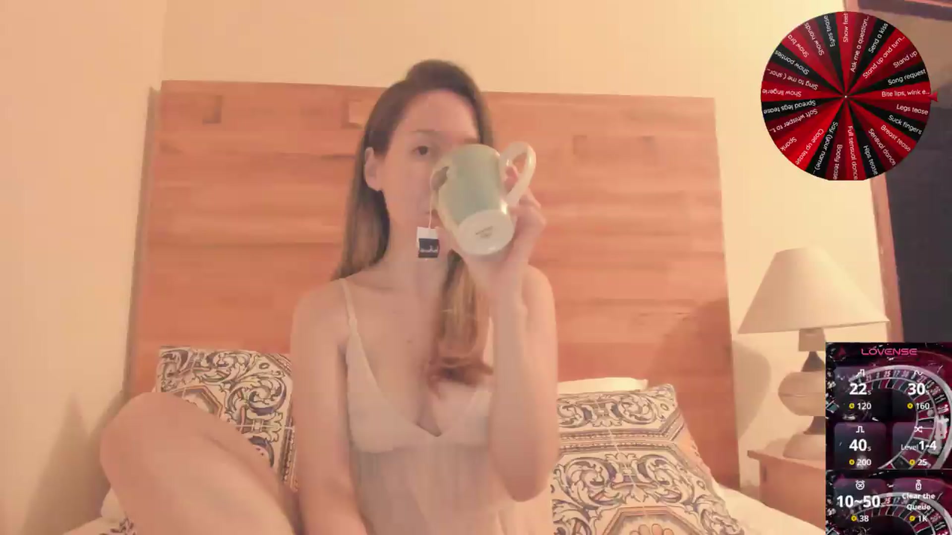 Gallery image thumbnail from Nameless_soul's myfreecams stream on, 08/05/2026, 01:49 image 6 of 20