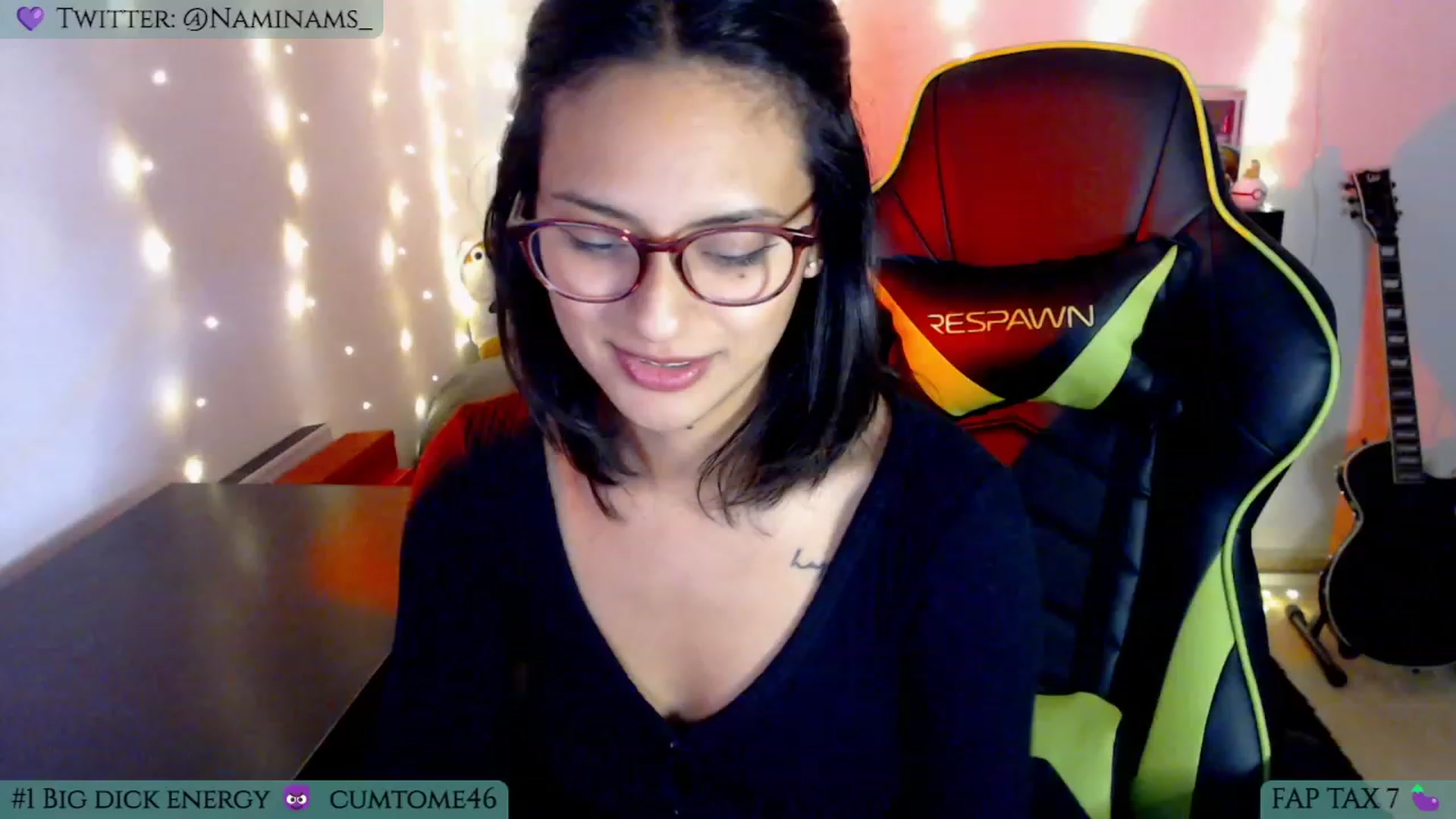 Gallery image thumbnail from NamiSinner's myfreecams stream on, 11/15/2022, 19:09 image 3 of 20