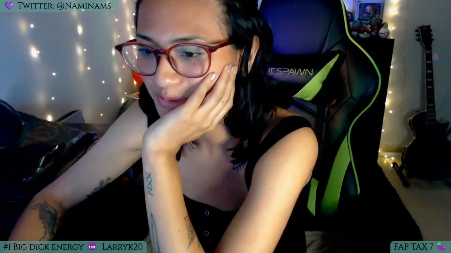 Gallery image thumbnail from NamiSinner's myfreecams stream on, 12/07/2022, 24:31 image 16 of 20