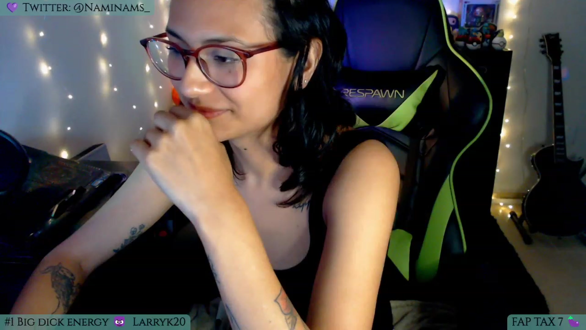 Gallery image thumbnail from NamiSinner's myfreecams stream on, 12/07/2022, 24:31 image 17 of 20