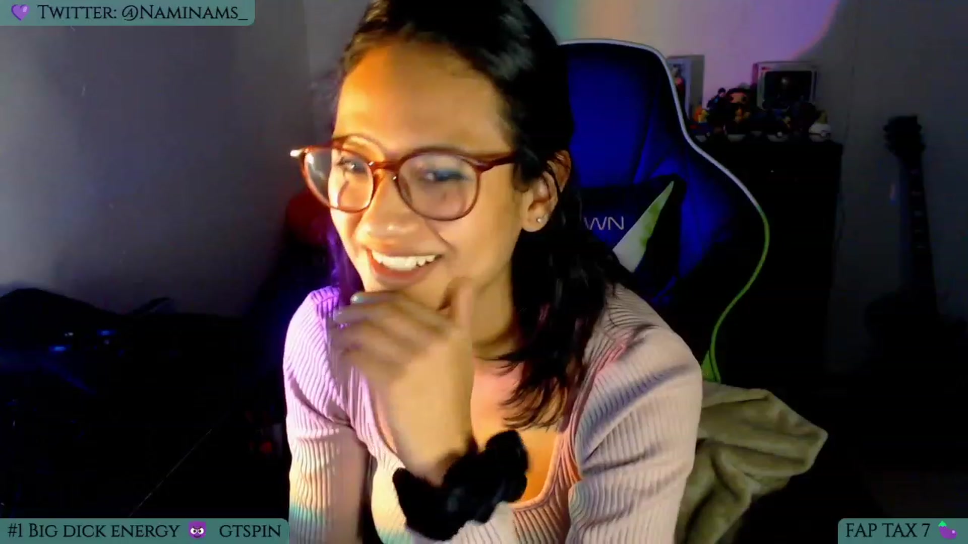 Gallery image thumbnail from NamiSinner's myfreecams stream on, 12/08/2022, 24:03 image 13 of 20