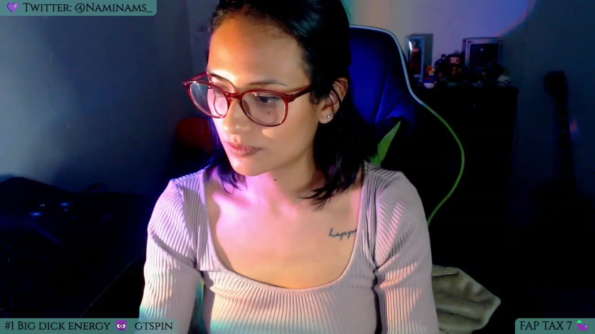 Gallery image thumbnail from NamiSinner's myfreecams stream on, 12/08/2022, 24:03 image 12 of 20
