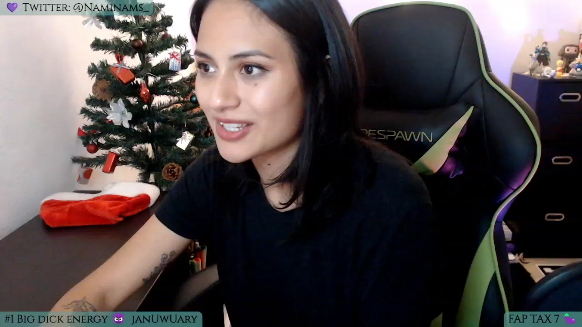 Gallery image thumbnail from NamiSinner's myfreecams stream on, 12/20/2022, 22:04 image 17 of 20