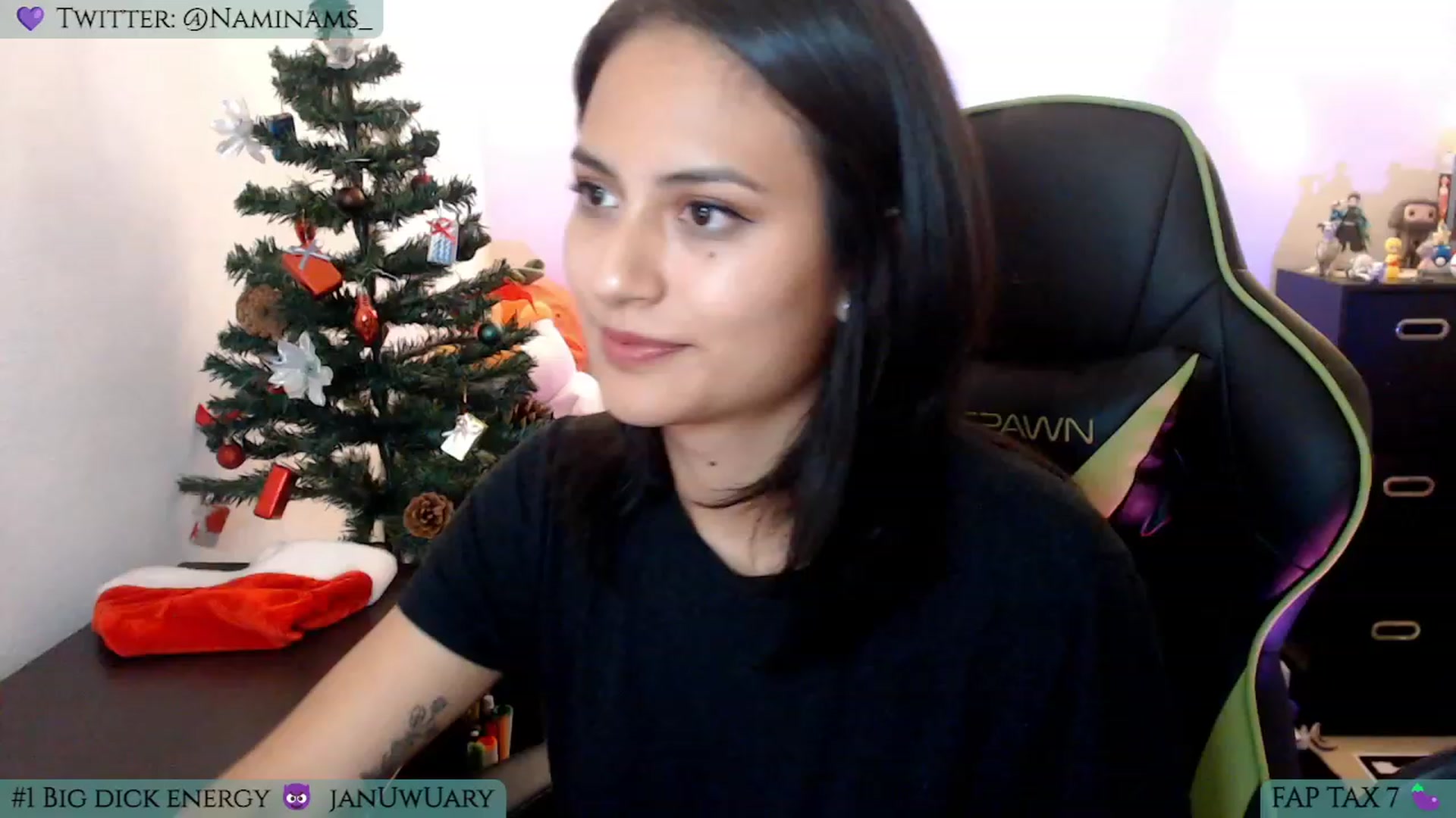 Gallery image thumbnail from NamiSinner's myfreecams stream on, 12/20/2022, 22:04 image 16 of 20