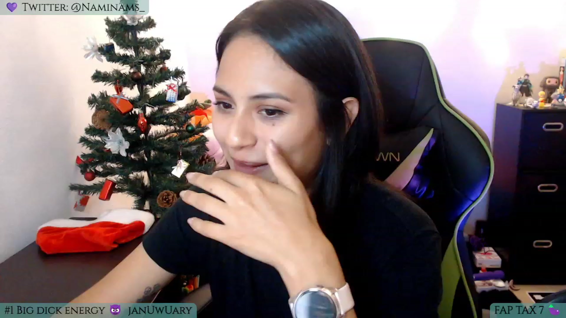 Gallery image thumbnail from NamiSinner's myfreecams stream on, 12/20/2022, 22:41 image 2 of 20