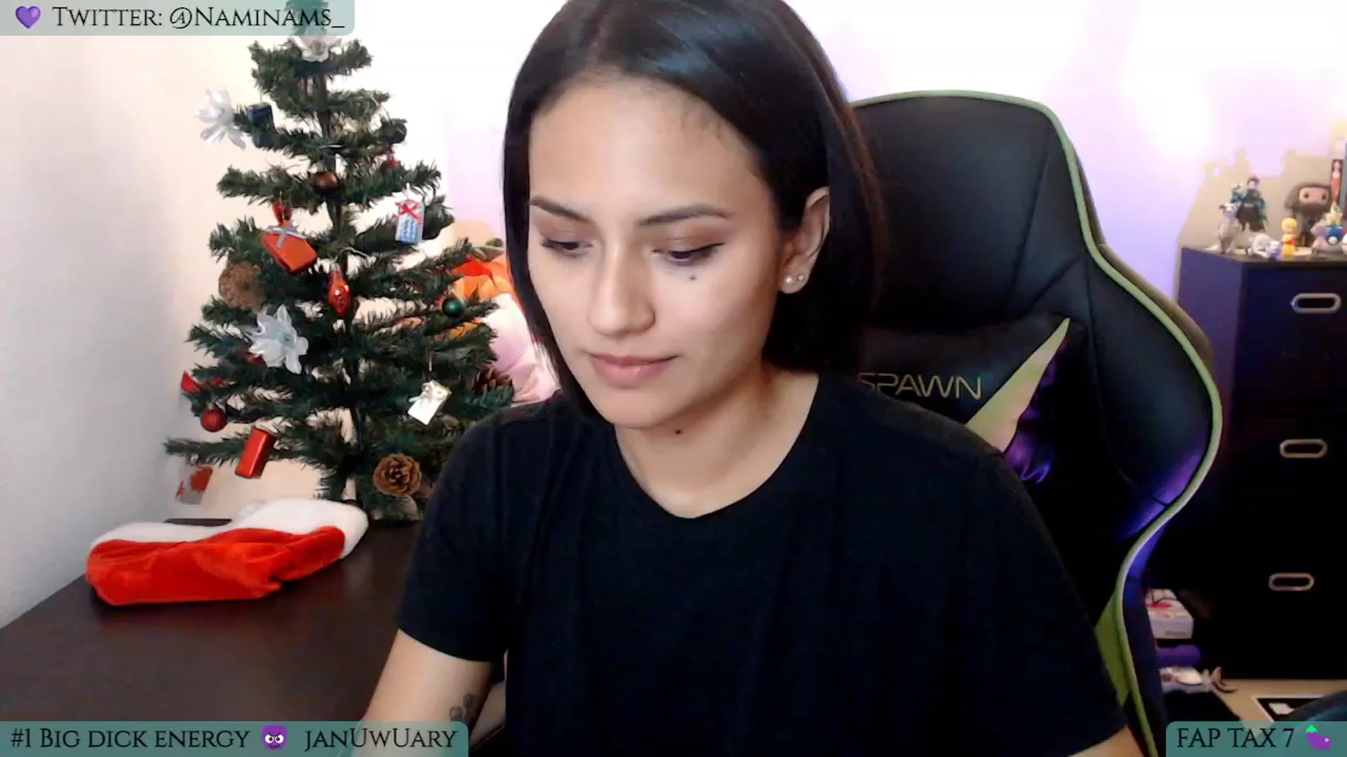 Gallery image thumbnail from NamiSinner's myfreecams stream on, 12/20/2022, 22:41 image 7 of 20