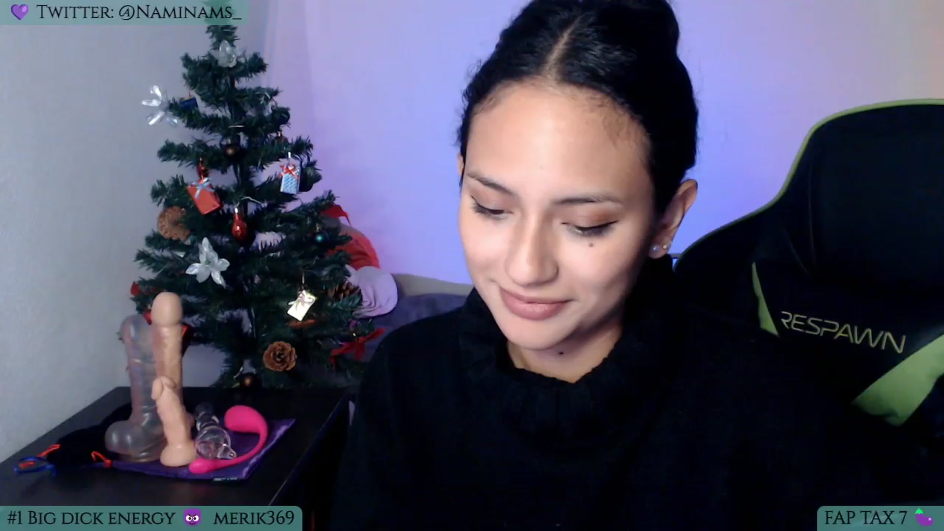 Gallery image thumbnail from NamiSinner's myfreecams stream on, 12/27/2022, 22:30 image 12 of 20