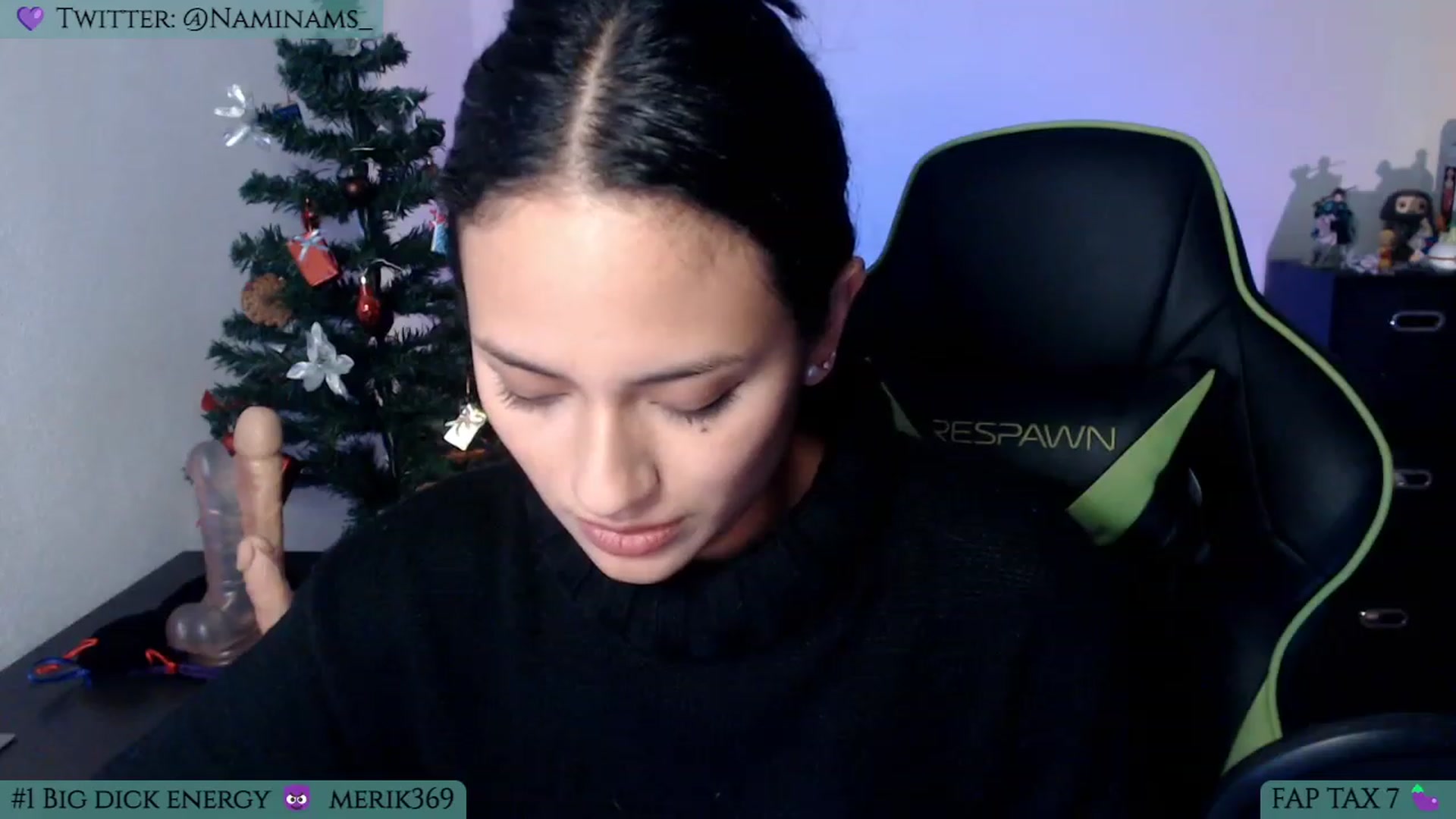 Gallery image thumbnail from NamiSinner's myfreecams stream on, 12/27/2022, 22:30 image 7 of 20