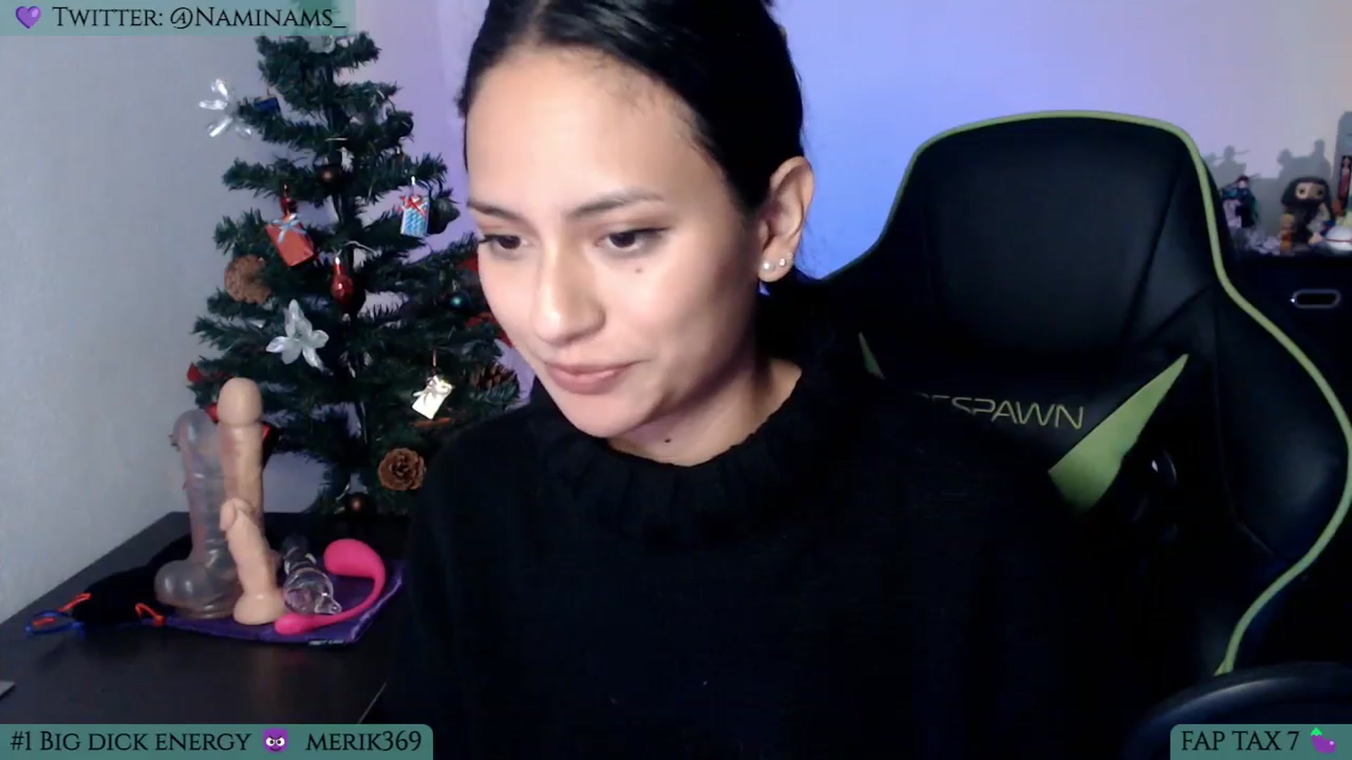 Gallery image thumbnail from NamiSinner's myfreecams stream on, 12/27/2022, 22:30 image 8 of 20