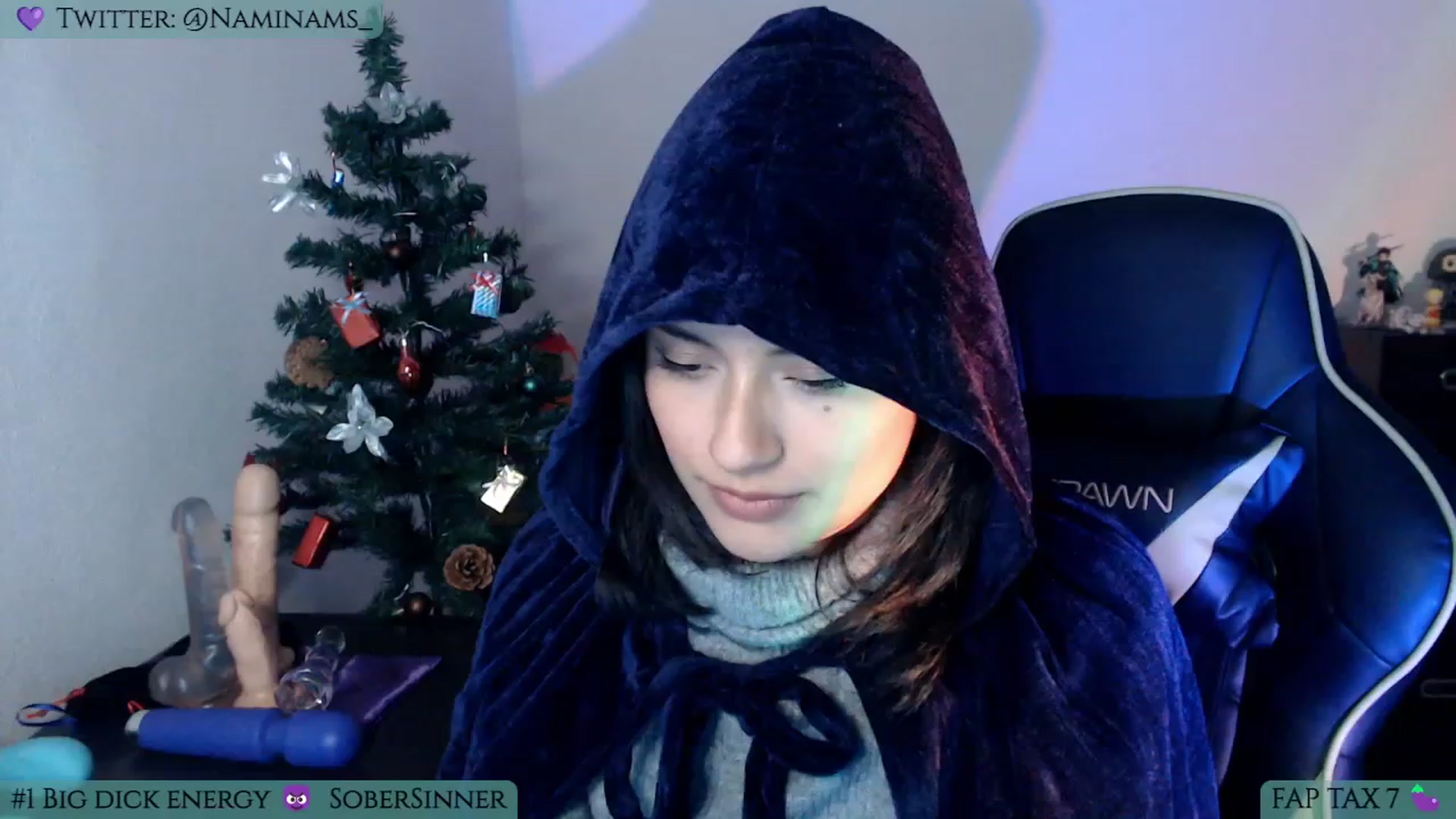 Gallery image thumbnail from NamiSinner's myfreecams stream on, 12/28/2022, 23:39 image 20 of 20