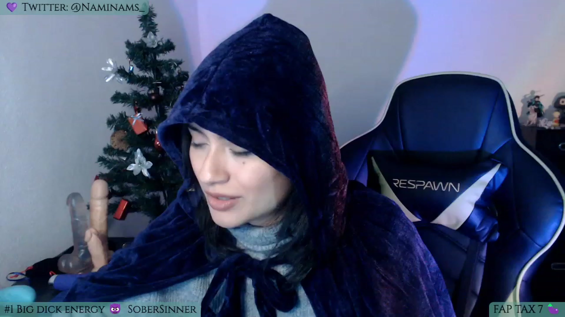 Gallery image thumbnail from NamiSinner's myfreecams stream on, 12/28/2022, 23:39 image 10 of 20