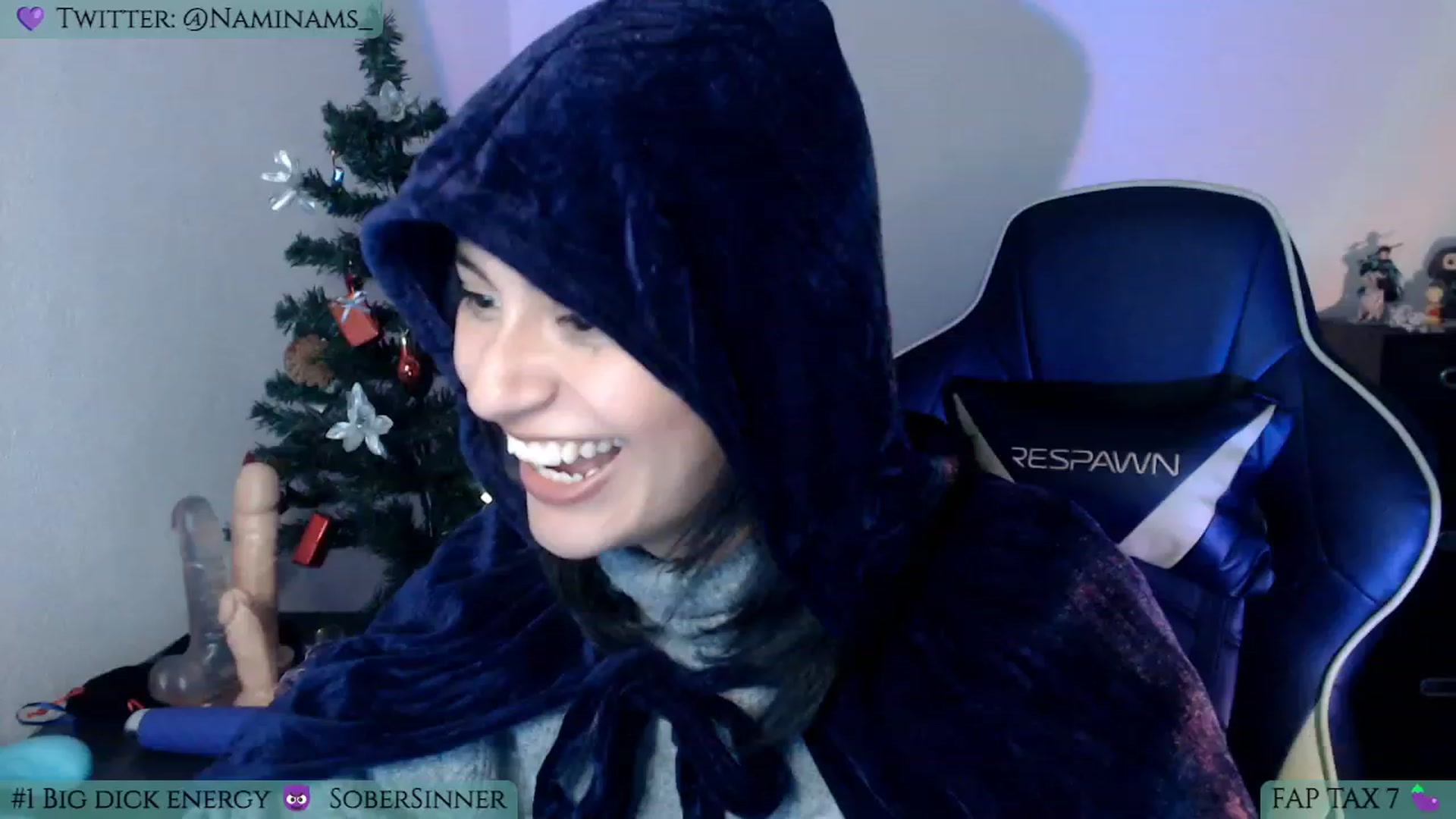 Gallery image thumbnail from NamiSinner's myfreecams stream on, 12/28/2022, 23:39 image 1 of 20