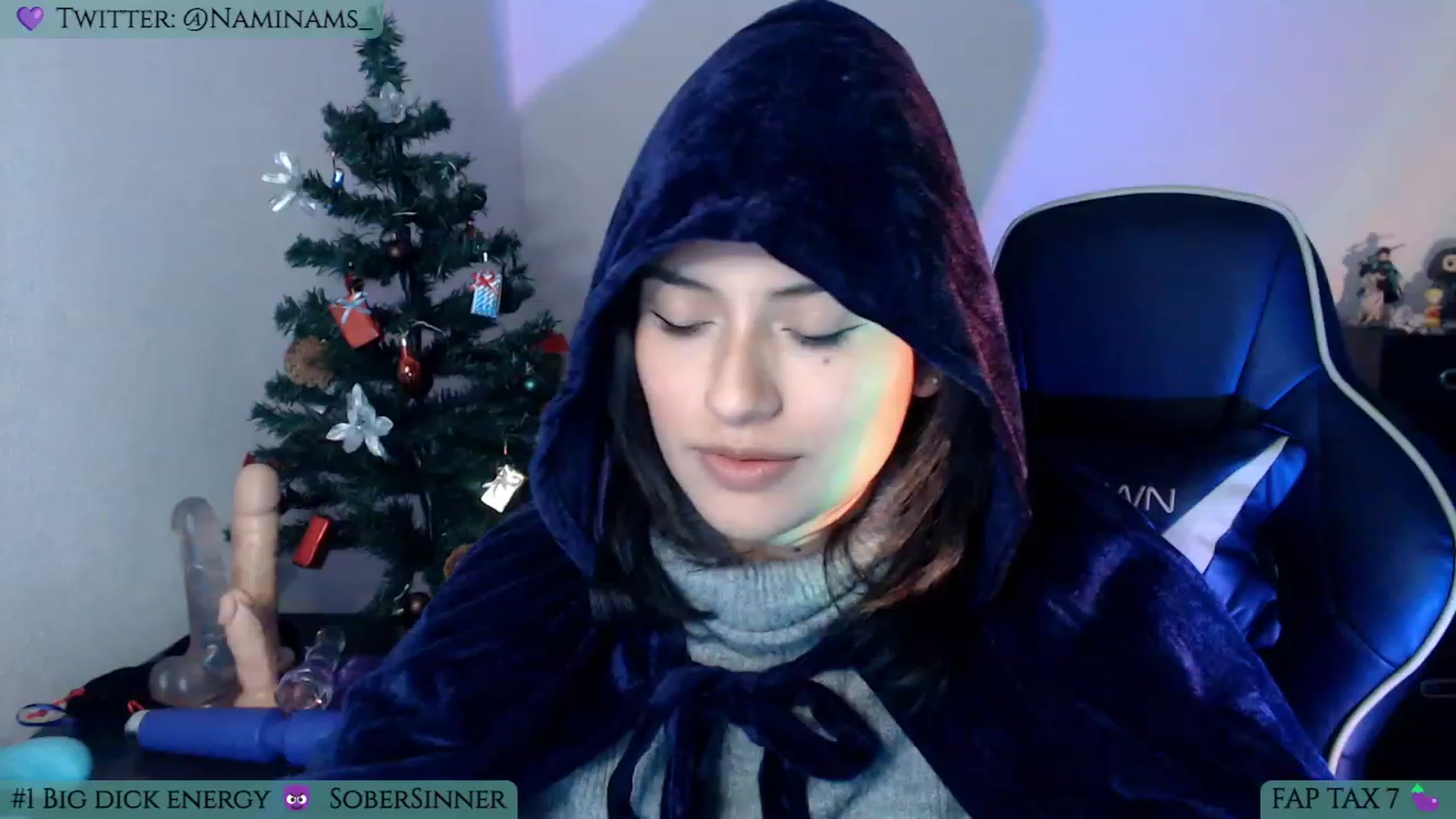Gallery image thumbnail from NamiSinner's myfreecams stream on, 12/28/2022, 23:39 image 19 of 20
