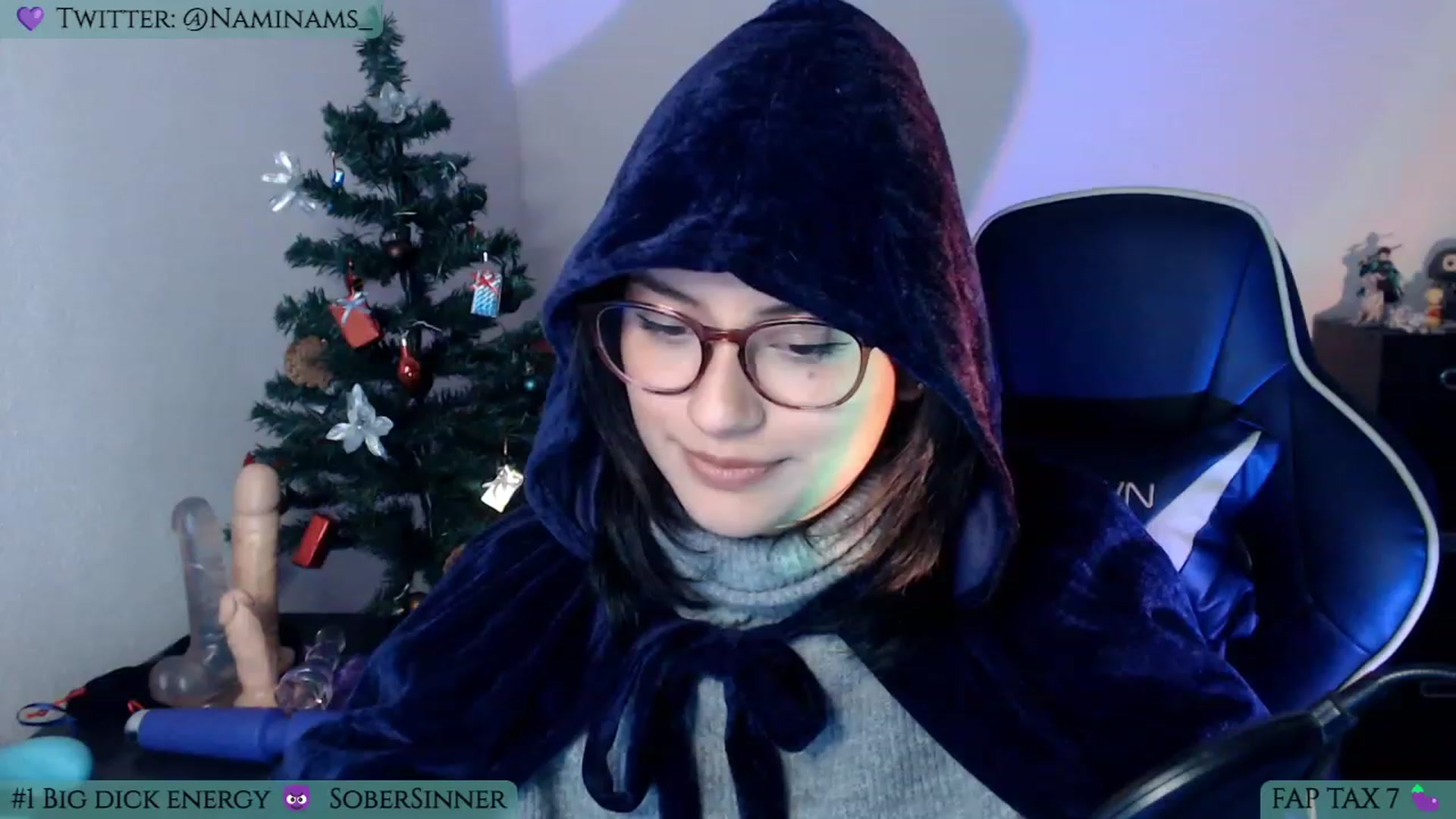 Gallery image thumbnail from NamiSinner's myfreecams stream on, 12/29/2022, 24:01 image 2 of 20