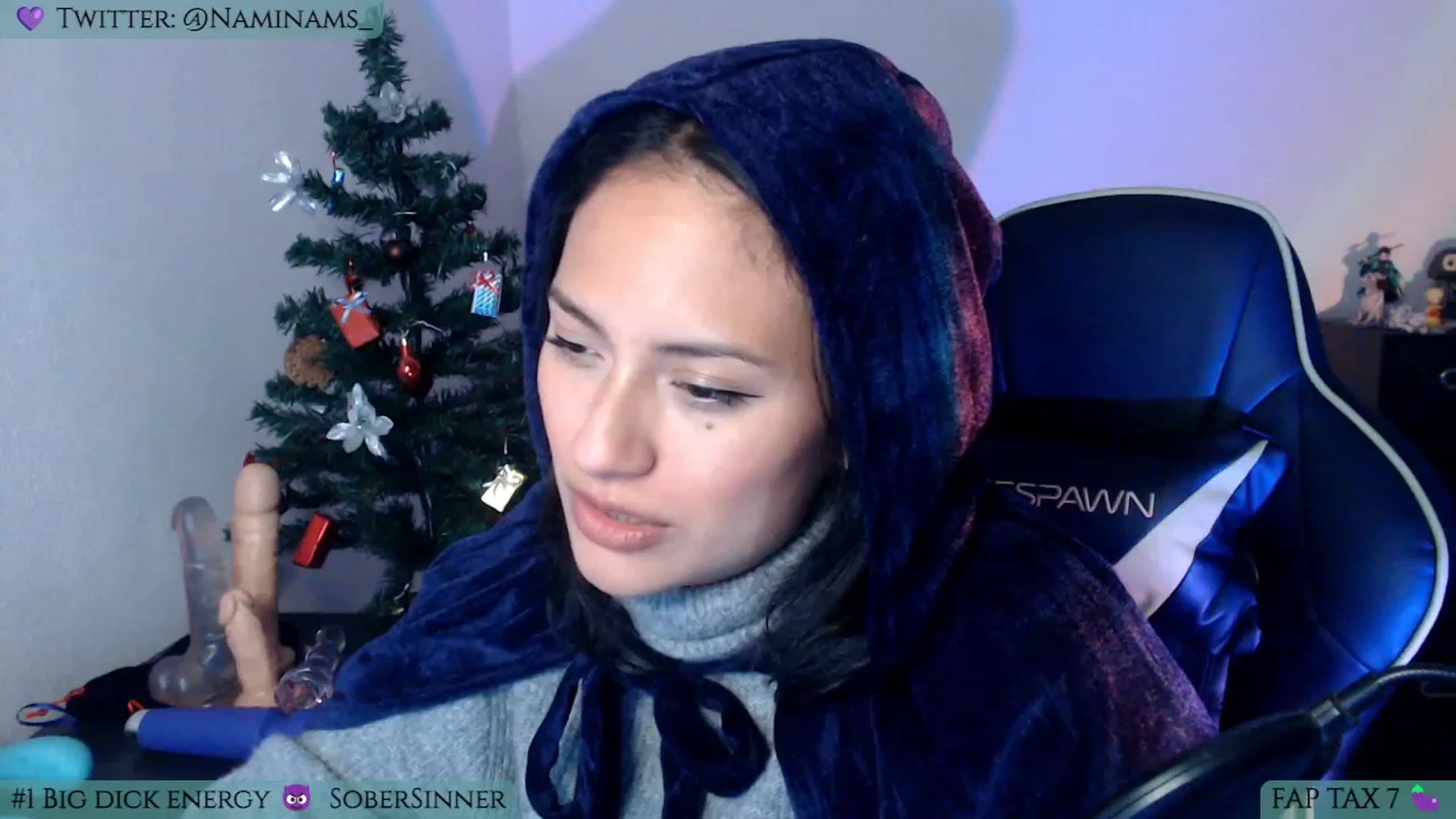 Gallery image thumbnail from NamiSinner's myfreecams stream on, 12/29/2022, 24:01 image 10 of 20