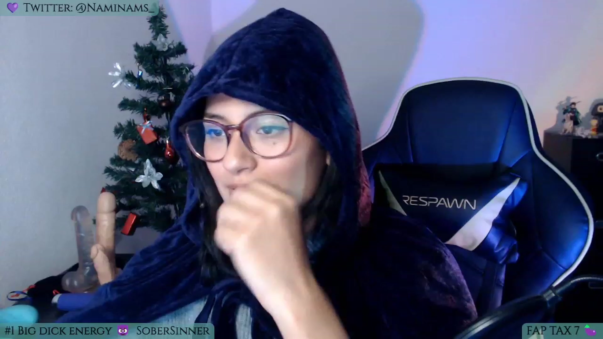 Gallery image thumbnail from NamiSinner's myfreecams stream on, 12/29/2022, 24:01 image 3 of 20