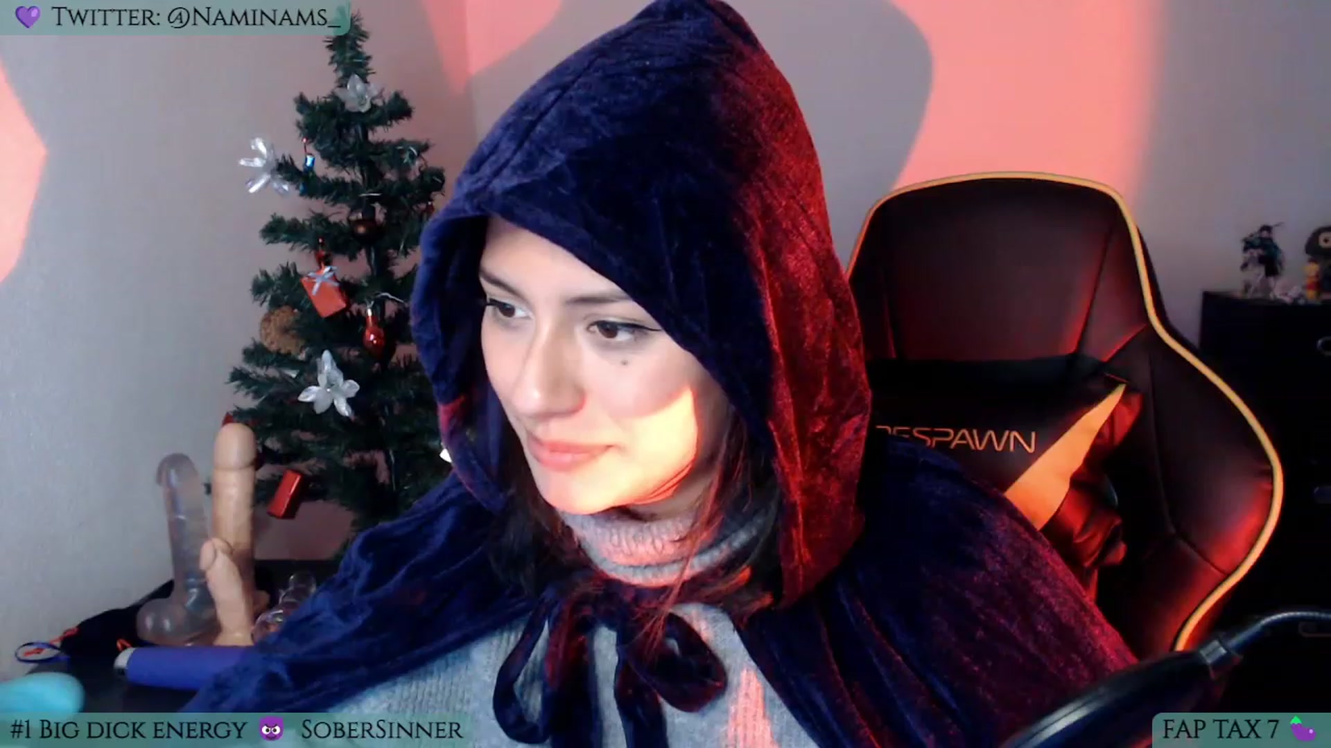 Gallery image thumbnail from NamiSinner's myfreecams stream on, 12/29/2022, 24:01 image 19 of 20