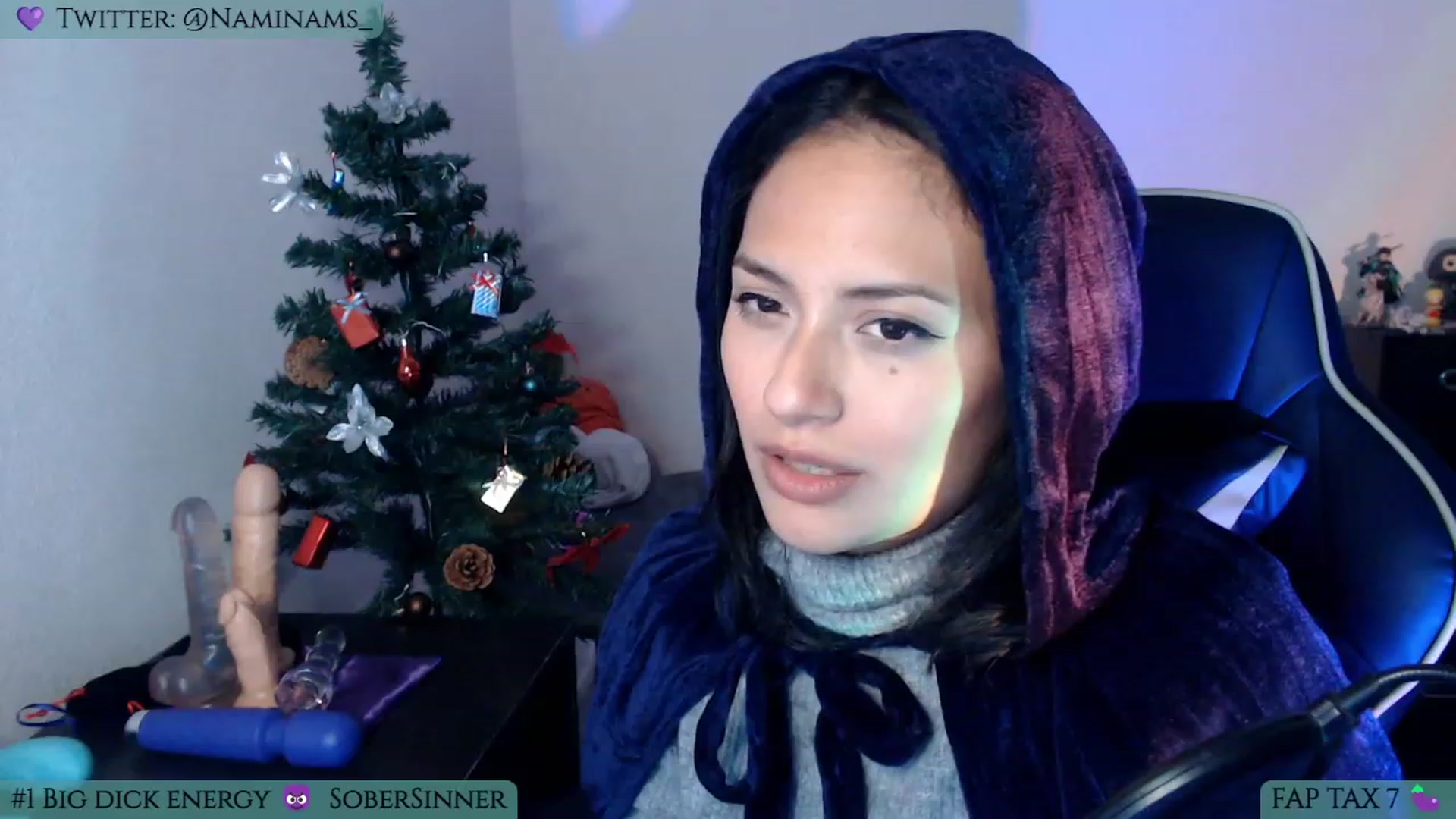 Gallery image thumbnail from NamiSinner's myfreecams stream on, 12/29/2022, 24:01 image 11 of 20