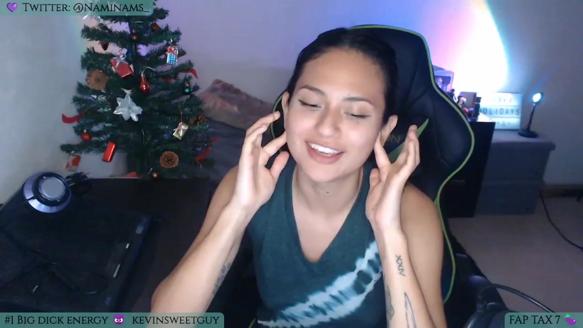 Gallery image thumbnail from NamiSinner's myfreecams stream on, 01/06/2023, 24:48 image 13 of 20