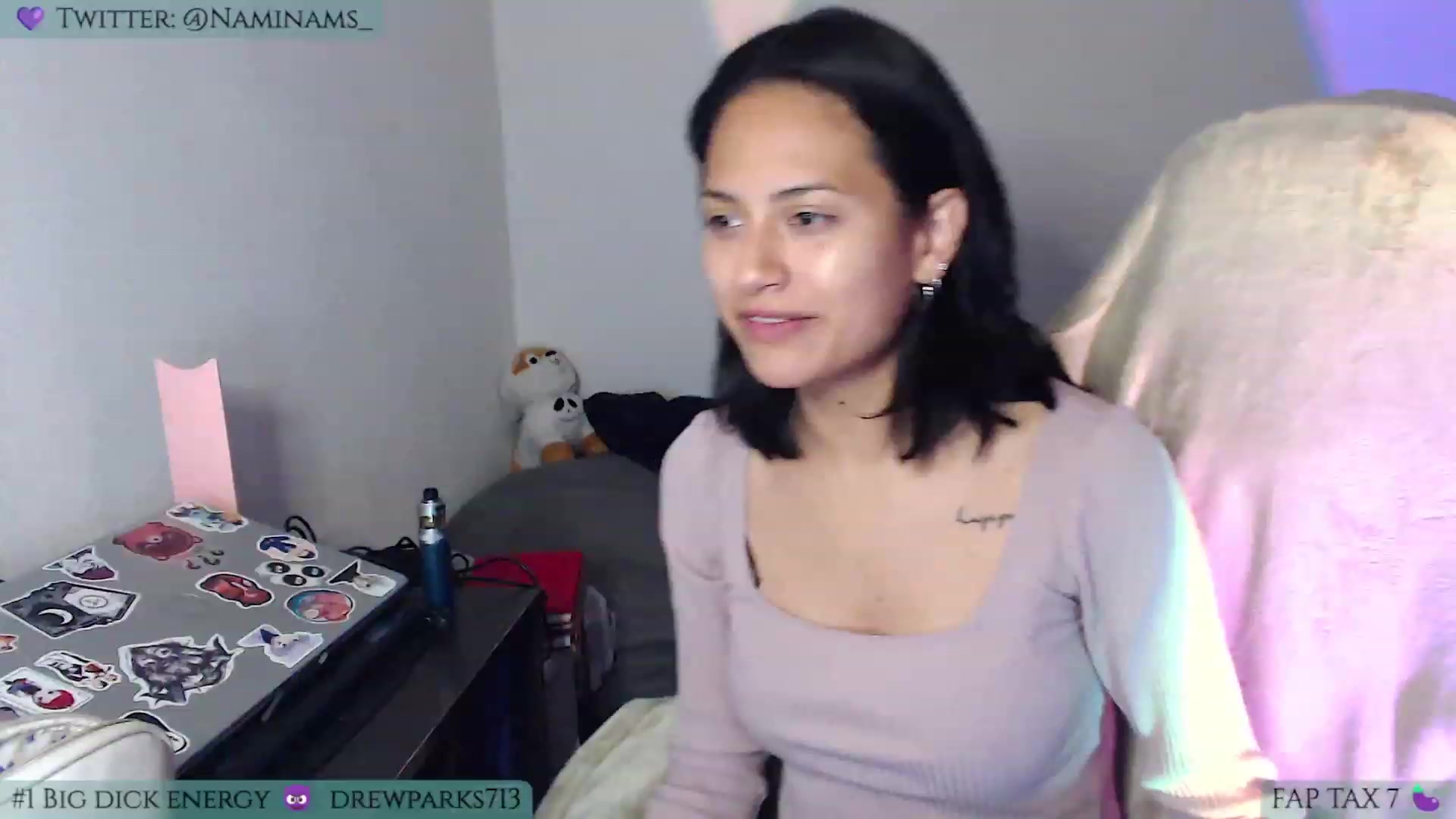Gallery image thumbnail from NamiSinner's myfreecams stream on, 02/04/2023, 15:04 image 6 of 20