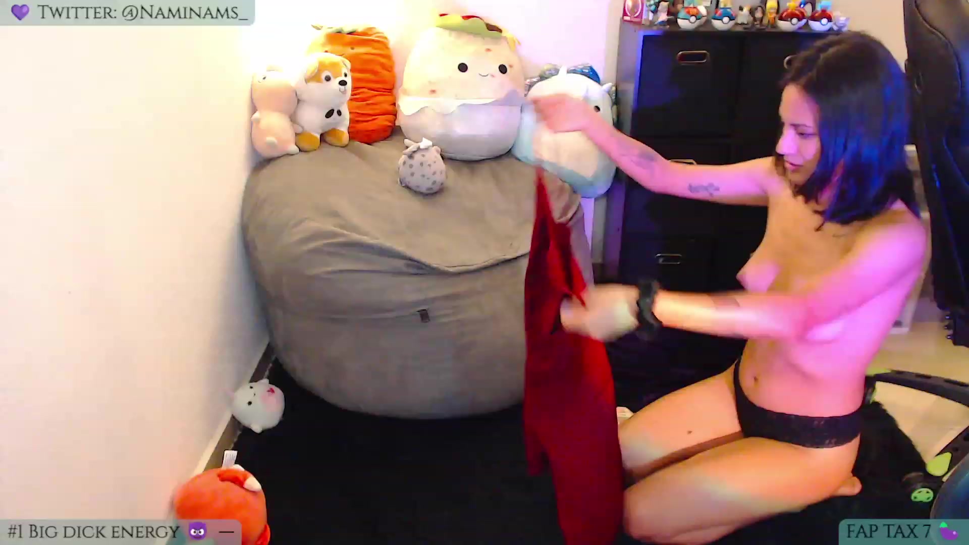 Gallery image thumbnail from NamiSinner's myfreecams stream on, 03/08/2023, 23:28 image 7 of 20