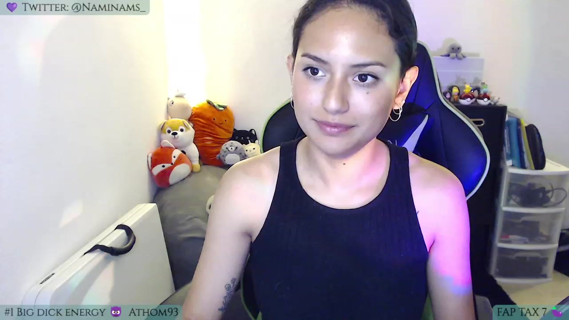 Gallery image thumbnail from NamiSinner's myfreecams stream on, 04/04/2023, 24:52 image 19 of 20