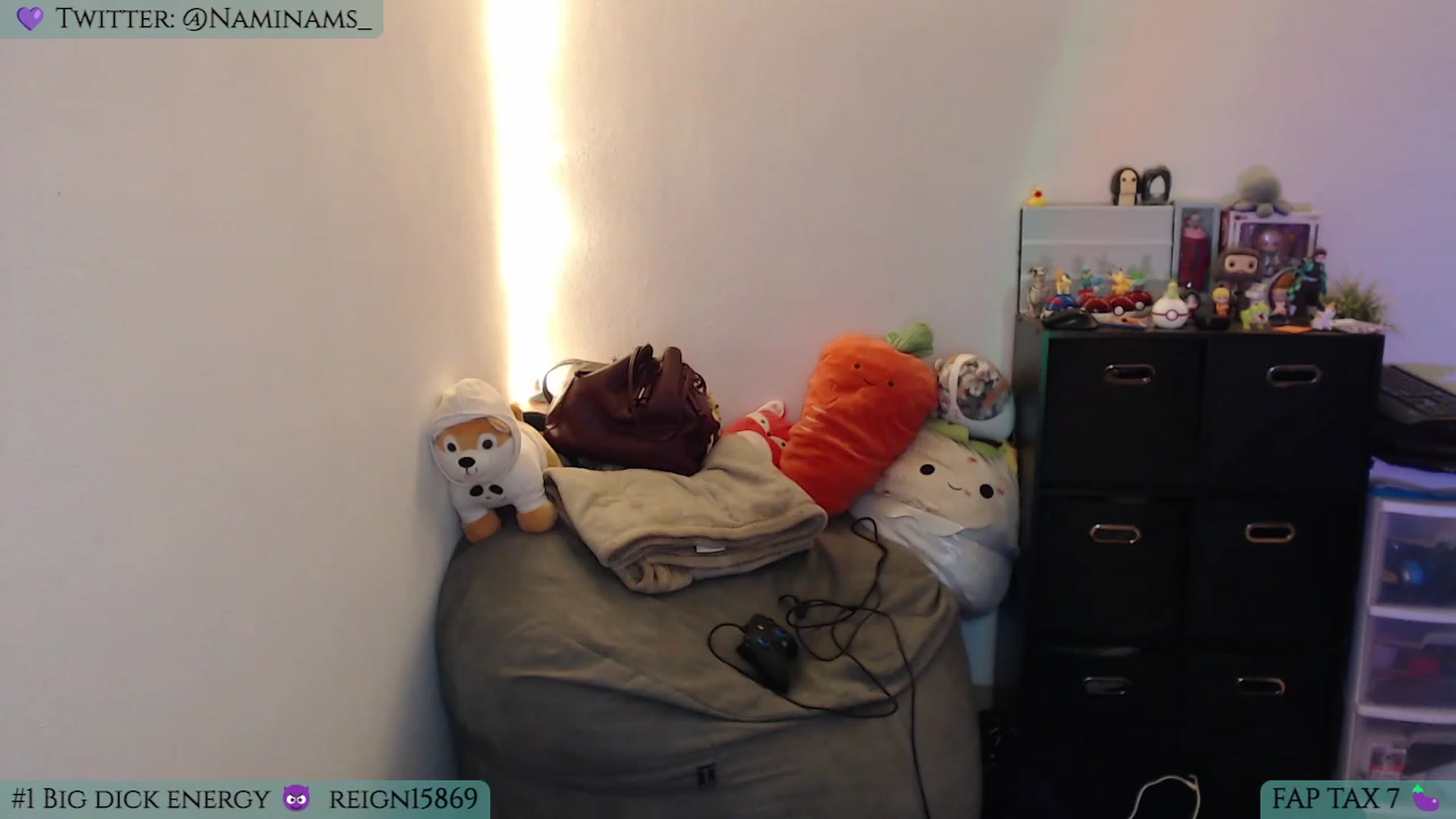 Gallery image thumbnail from NamiSinner's myfreecams stream on, 07/26/2023, 24:06 image 18 of 20