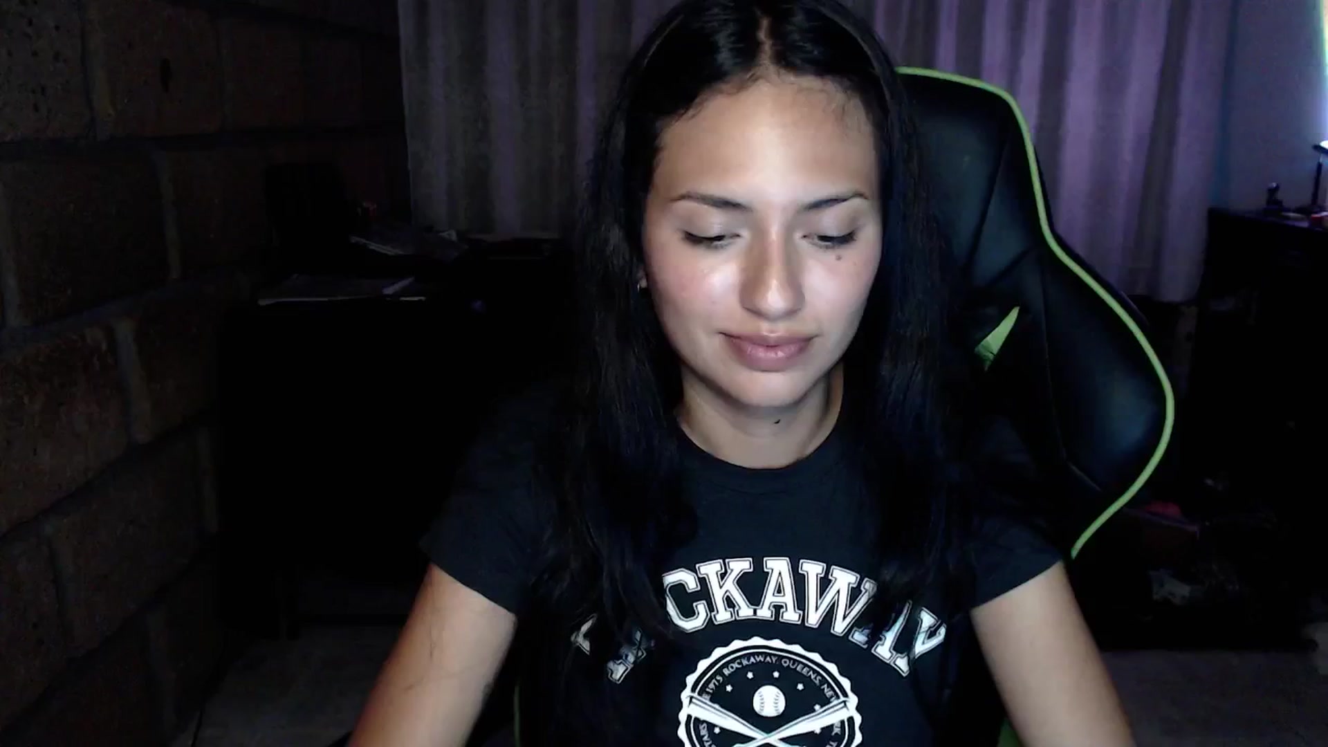 Gallery image thumbnail from NamiSinner's myfreecams stream on, 09/17/2024, 05:41 image 15 of 20