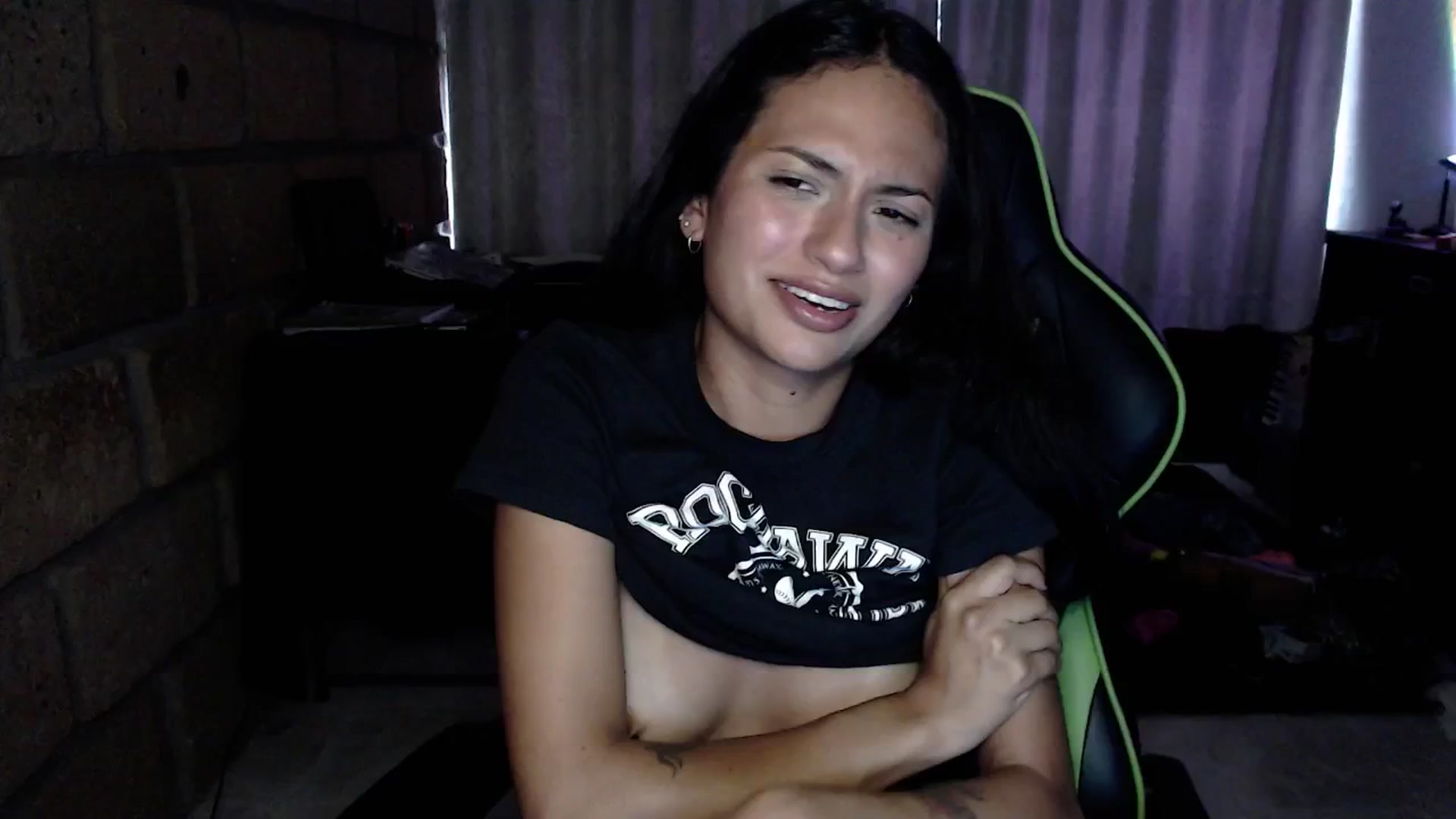 Gallery image thumbnail from NamiSinner's myfreecams stream on, 09/17/2024, 05:41 image 4 of 20