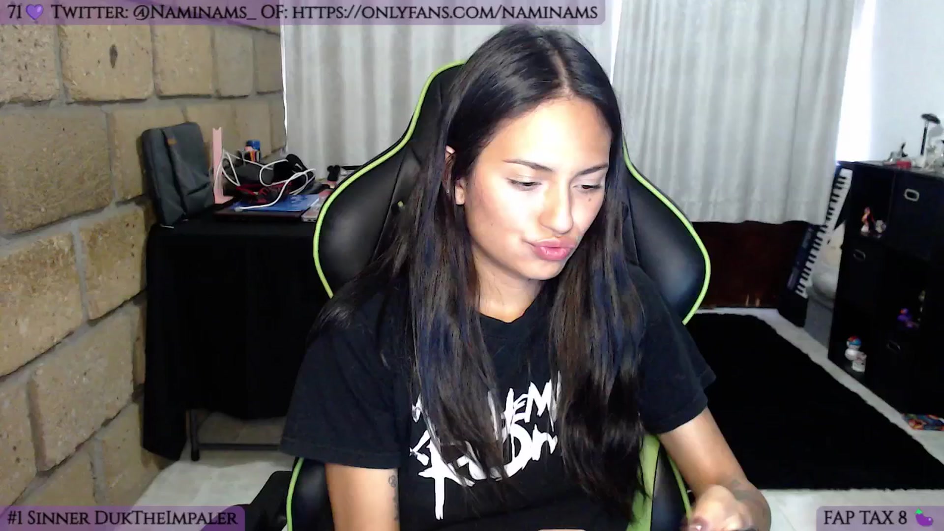 Gallery image thumbnail from NamiSinner's myfreecams stream on, 10/16/2024, 24:00 image 8 of 20