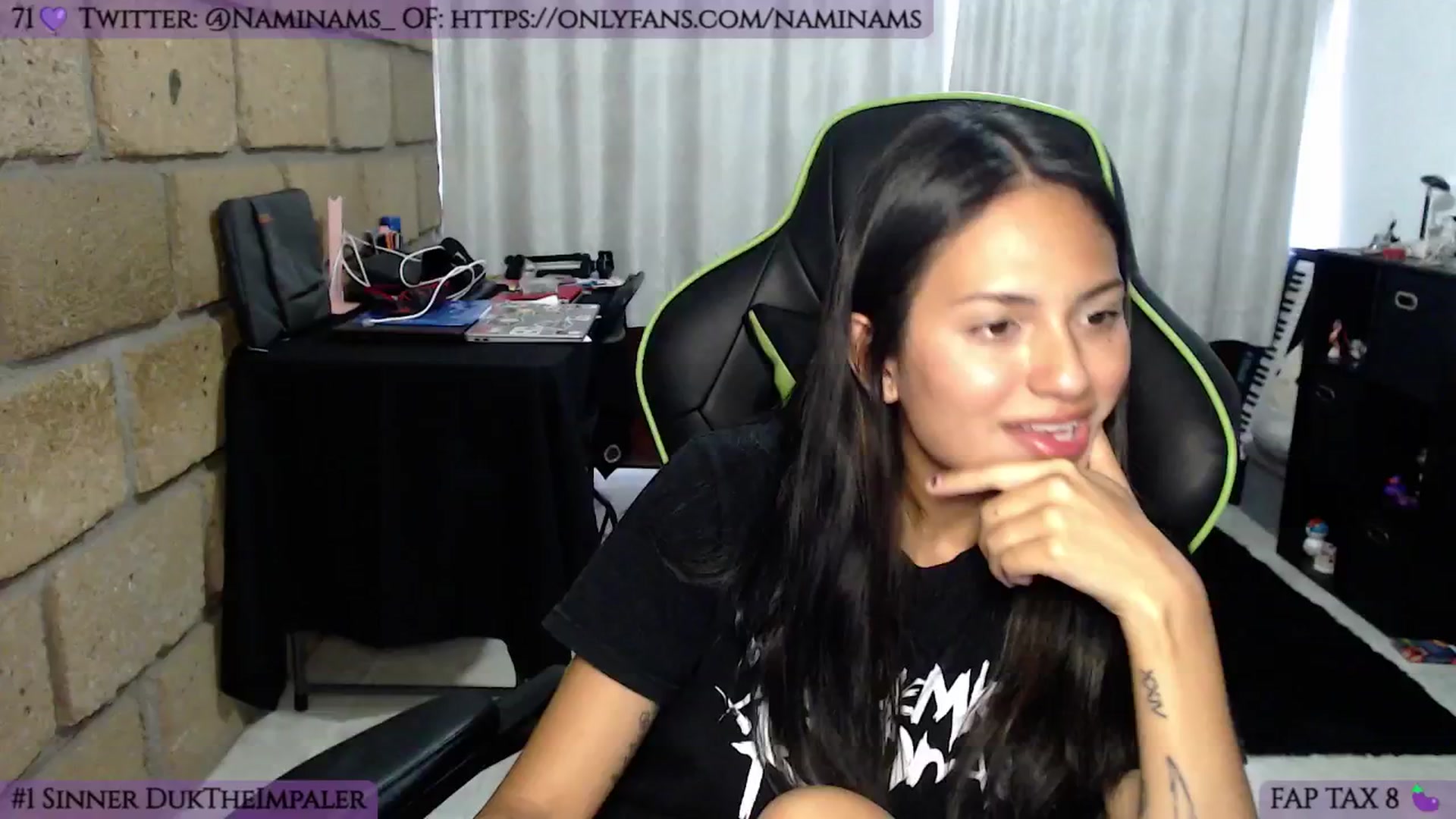 Gallery image thumbnail from NamiSinner's myfreecams stream on, 10/16/2024, 24:00 image 10 of 20