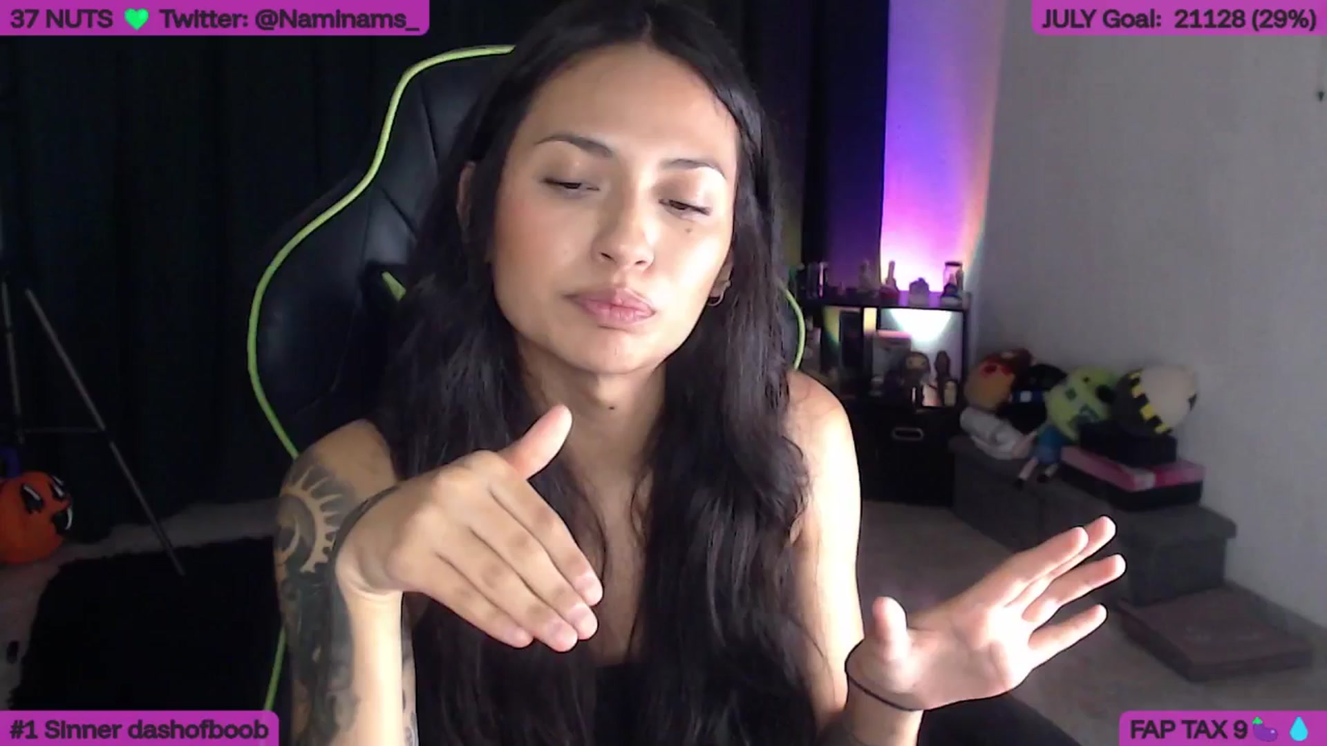 Gallery image thumbnail from NamiSinner's myfreecams stream on, 07/23/2025, 17:25 image 16 of 20