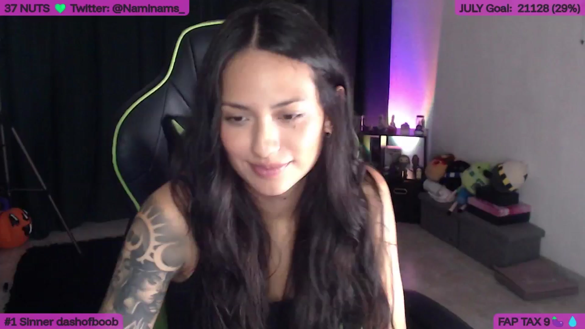 Gallery image thumbnail from NamiSinner's myfreecams stream on, 07/23/2025, 17:25 image 13 of 20
