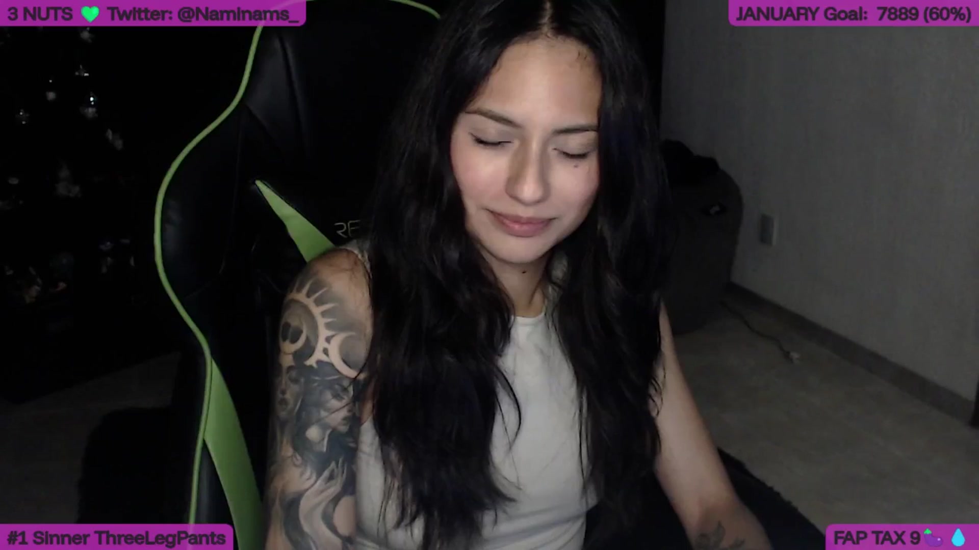Gallery image thumbnail from NamiSinner's myfreecams stream on, 01/21/2026, 01:20 image 12 of 20