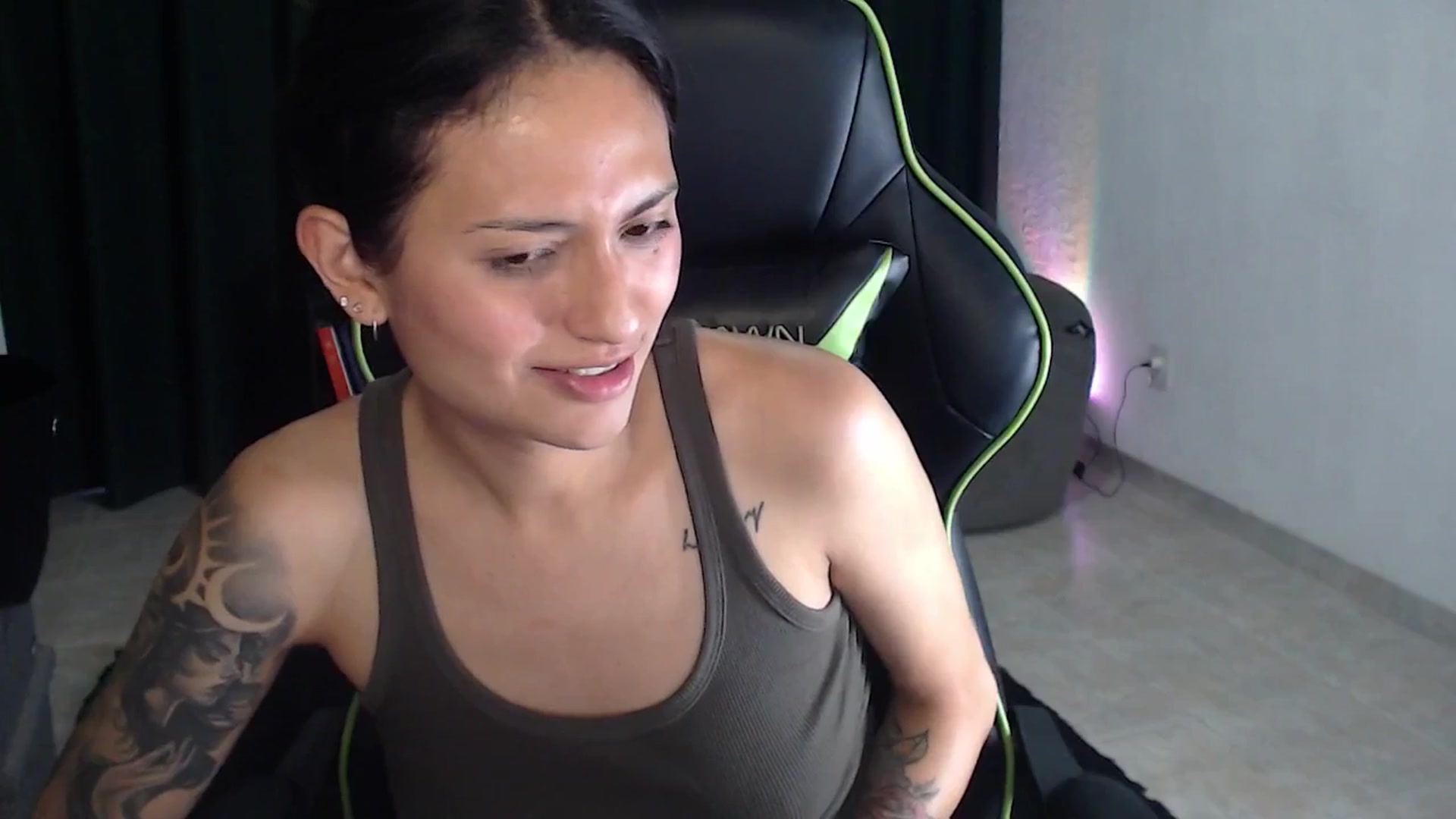 Gallery image thumbnail from NamiSinner's myfreecams stream on, 03/10/2026, 22:53 image 19 of 20