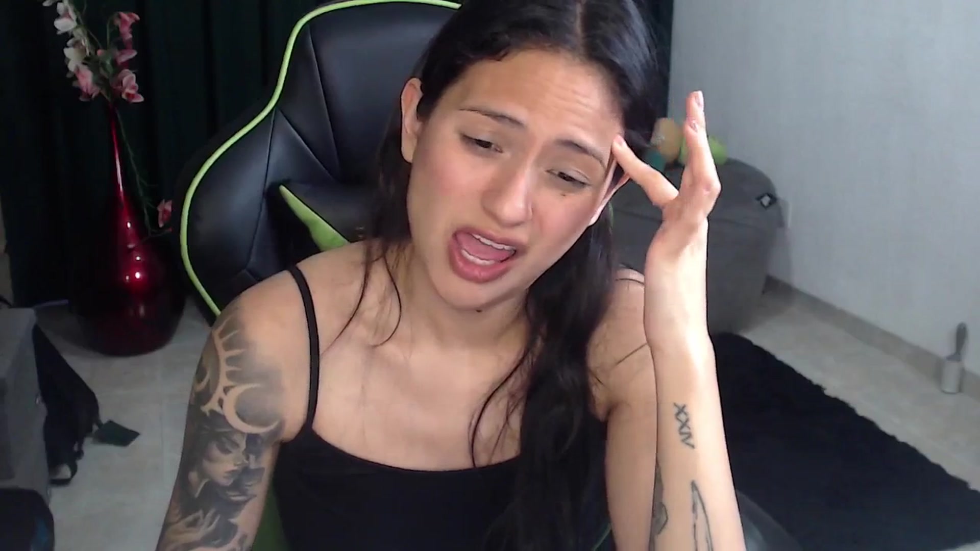 Gallery image thumbnail from NamiSinner's myfreecams stream on, 03/26/2026, 22:38 image 2 of 20