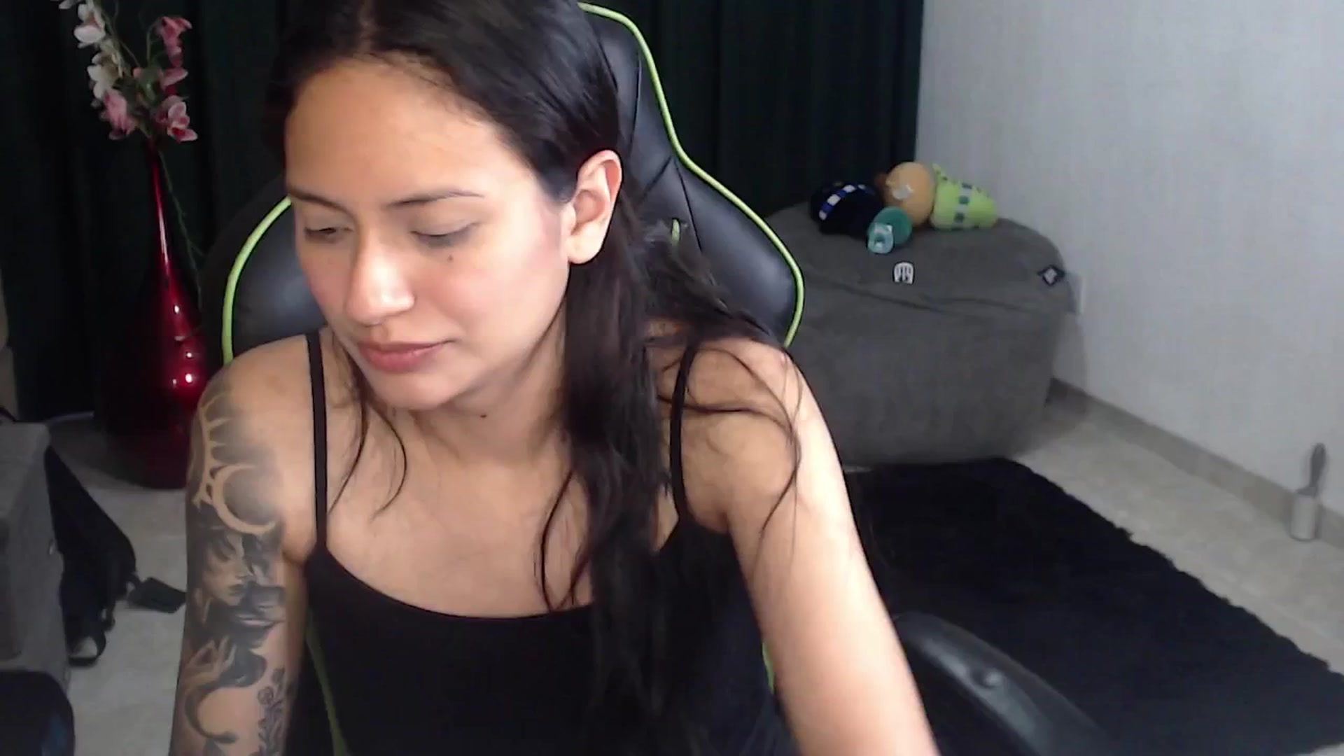Gallery image thumbnail from NamiSinner's myfreecams stream on, 03/26/2026, 22:38 image 1 of 20