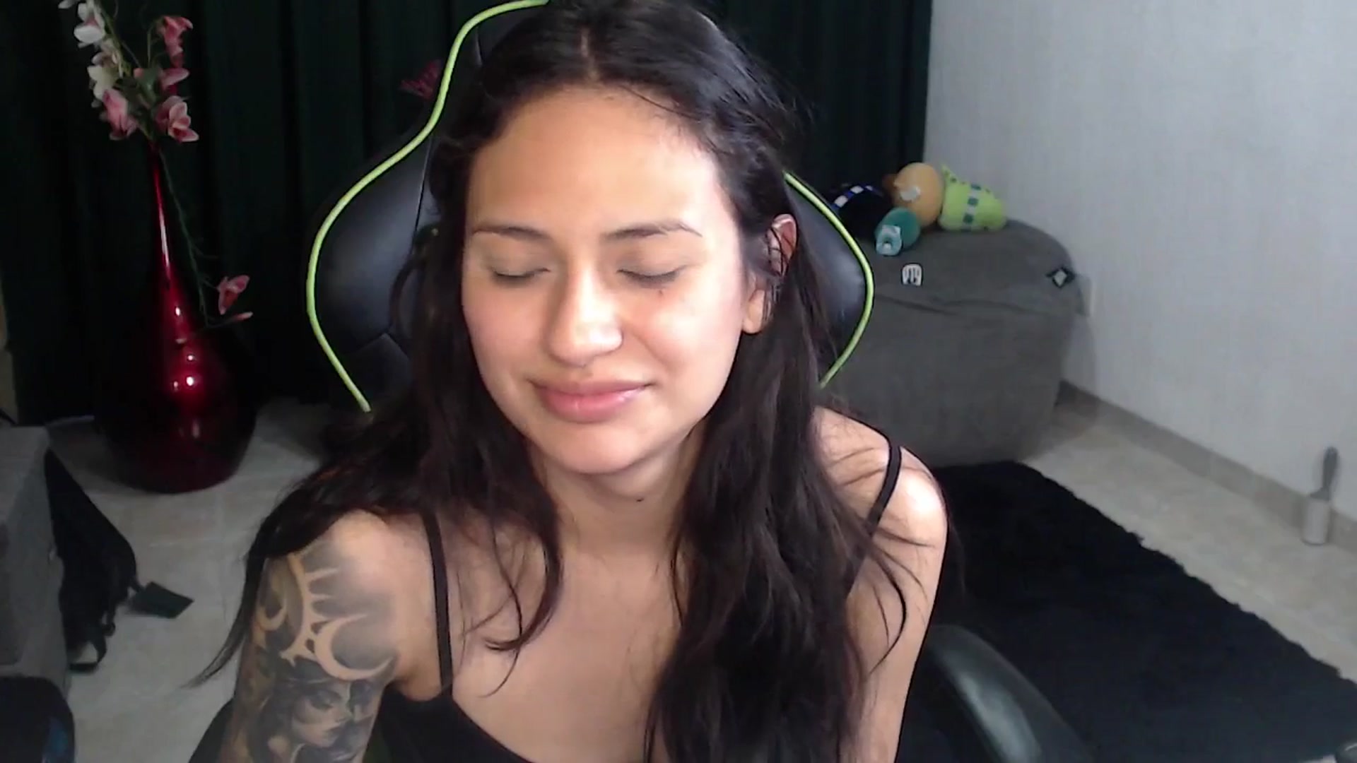 Gallery image thumbnail from NamiSinner's myfreecams stream on, 03/26/2026, 22:38 image 11 of 20