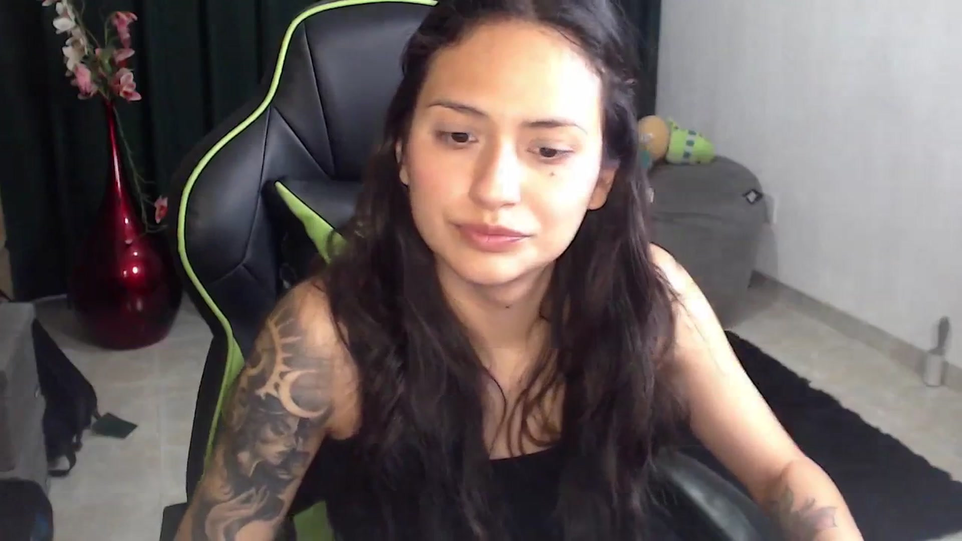 Gallery image thumbnail from NamiSinner's myfreecams stream on, 03/26/2026, 22:38 image 3 of 20