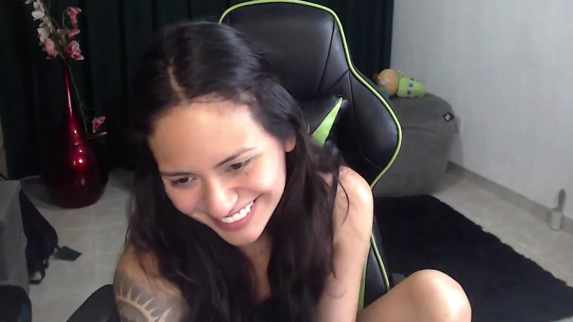 Gallery image thumbnail from NamiSinner's myfreecams stream on, 03/26/2026, 22:38 image 5 of 20