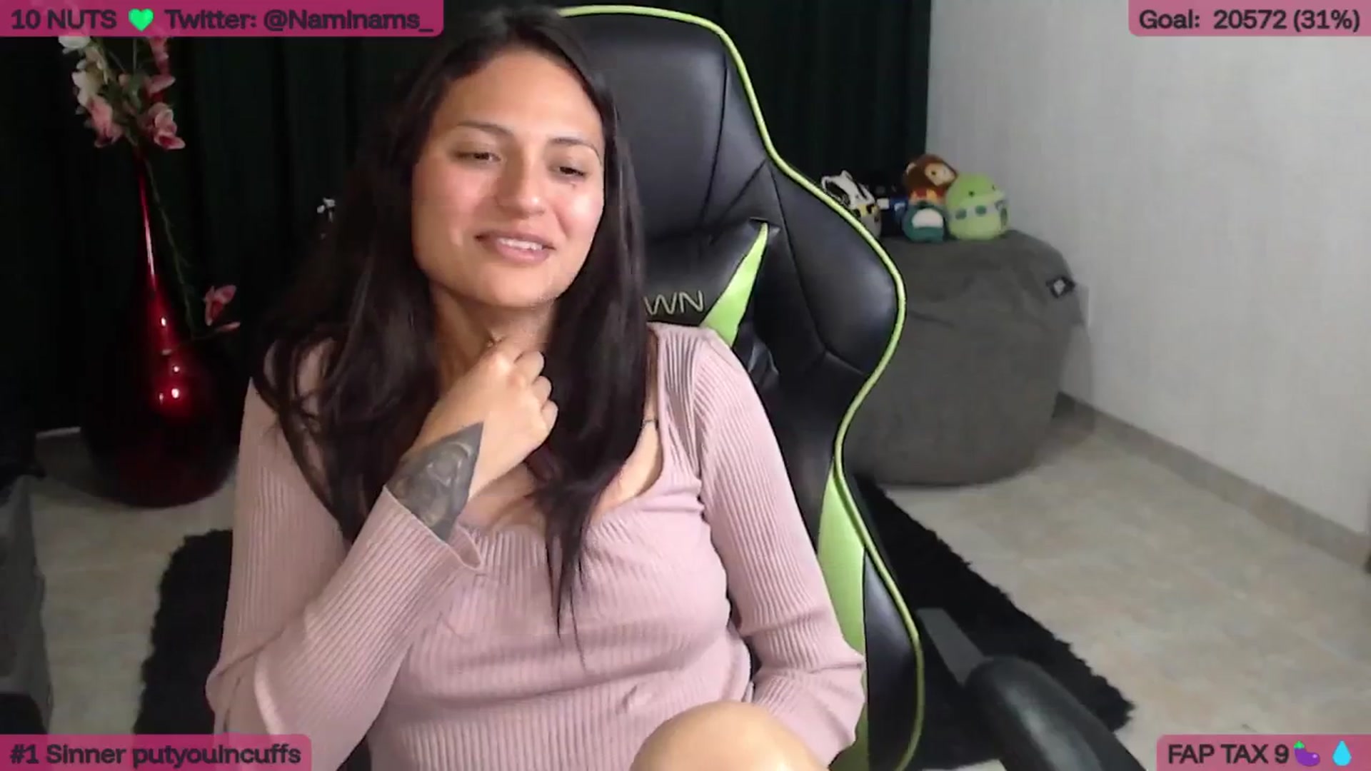 Gallery image thumbnail from NamiSinner's myfreecams stream on, 04/01/2026, 22:14 image 14 of 20
