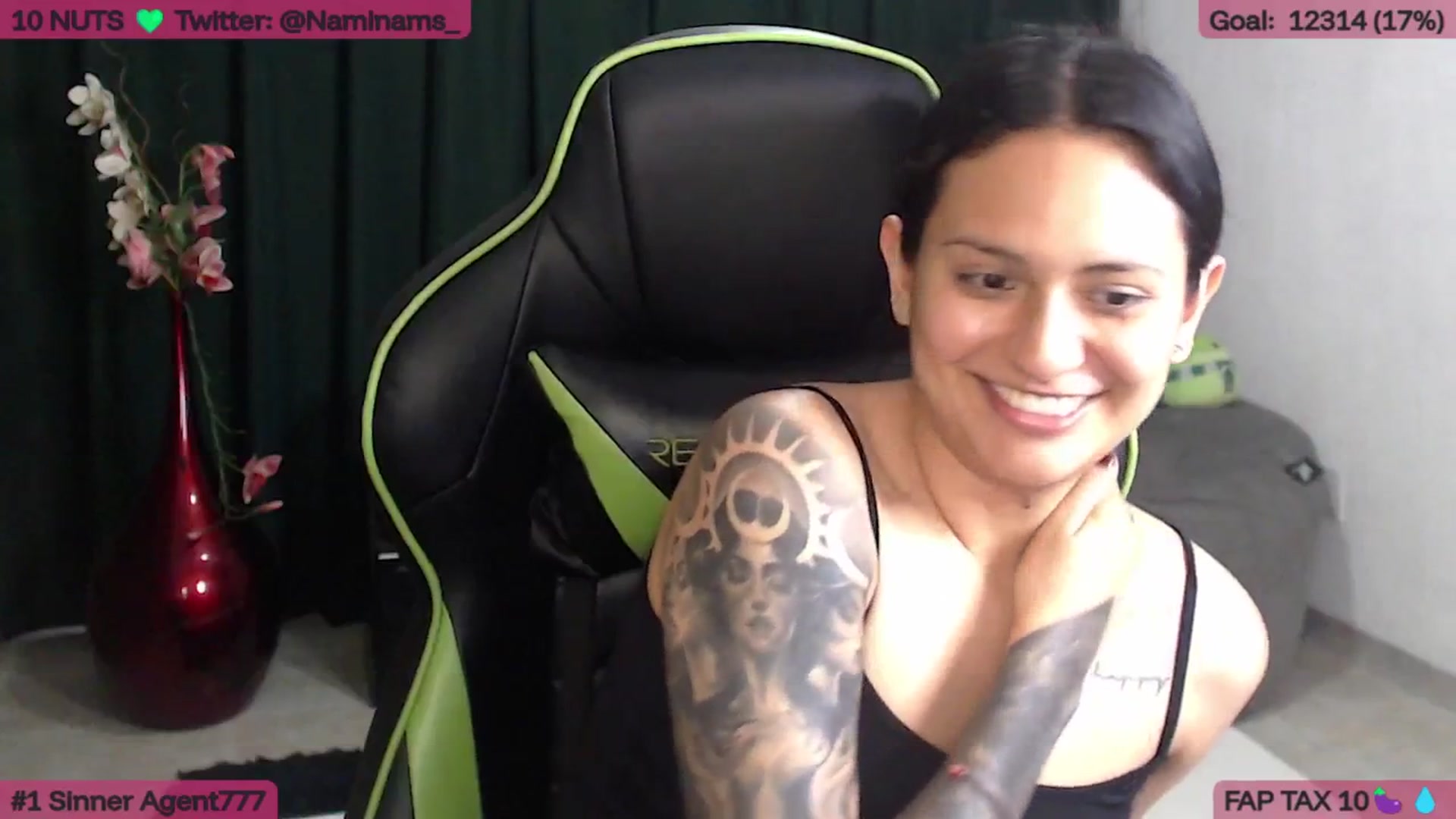 Gallery image thumbnail from NamiSinner's myfreecams stream on, 04/16/2026, 23:35 image 9 of 20