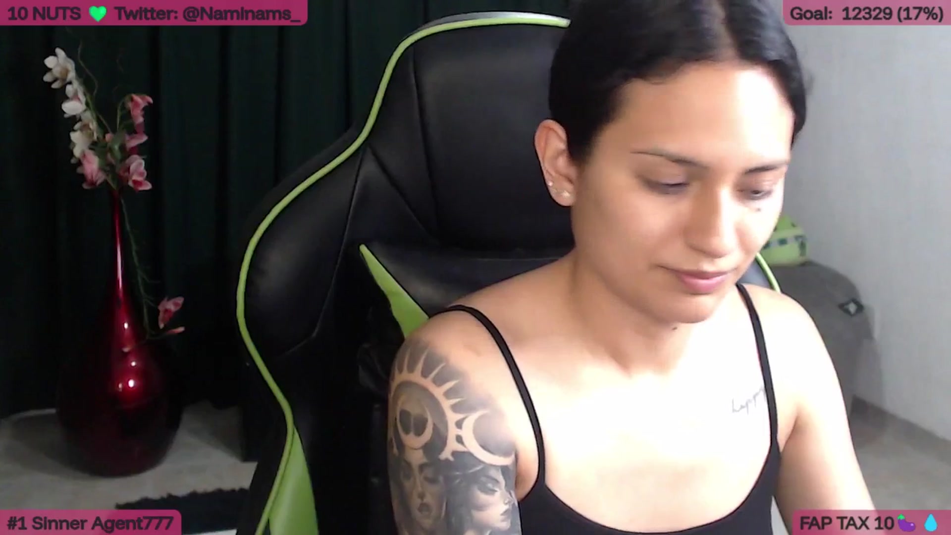 Gallery image thumbnail from NamiSinner's myfreecams stream on, 04/16/2026, 23:35 image 7 of 20