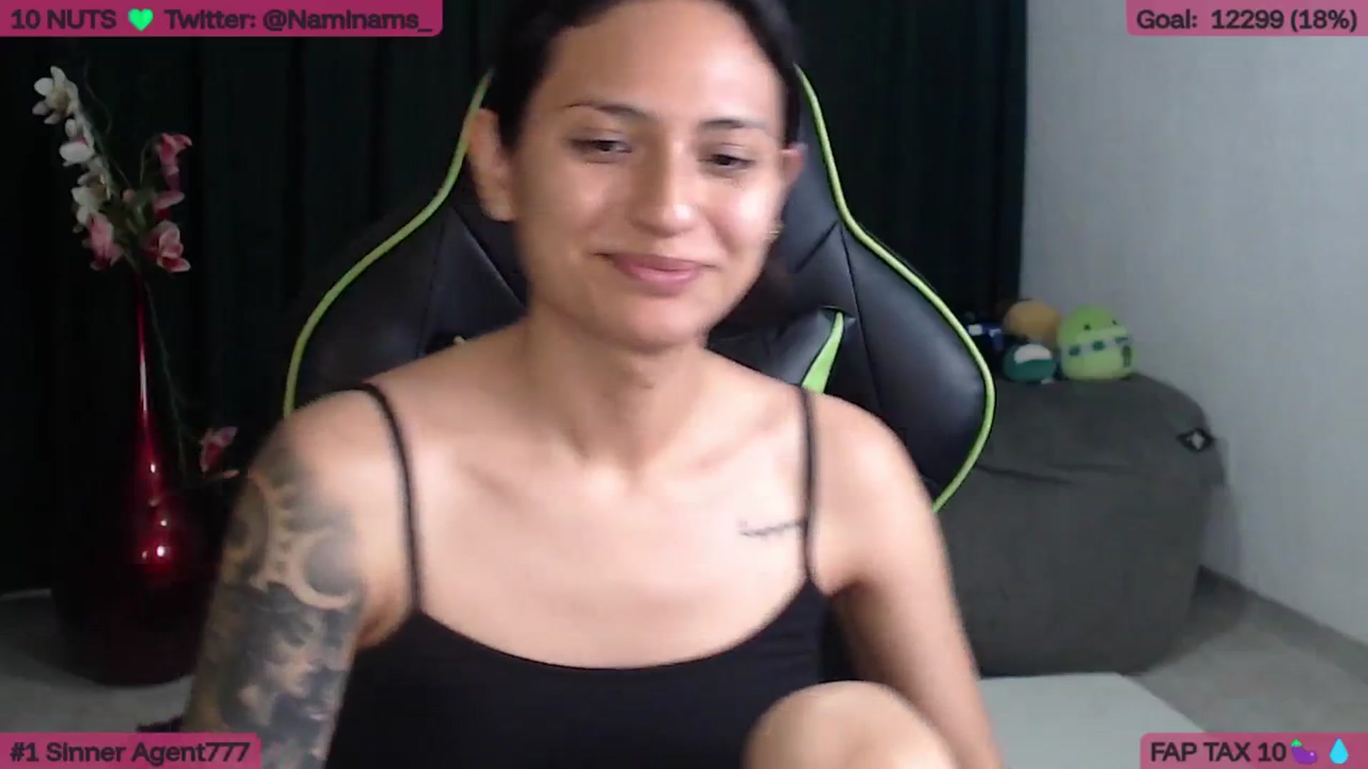 Gallery image thumbnail from NamiSinner's myfreecams stream on, 04/16/2026, 23:35 image 18 of 20