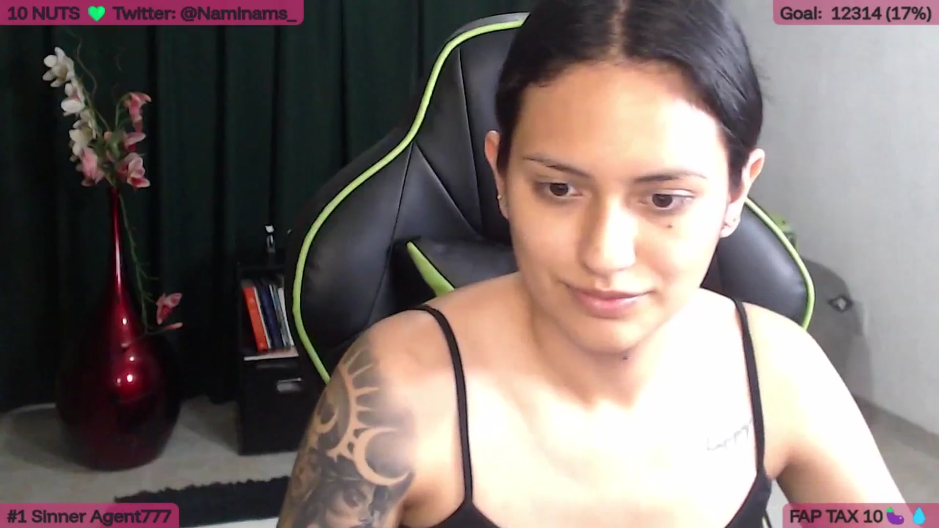 Gallery image thumbnail from NamiSinner's myfreecams stream on, 04/16/2026, 23:35 image 12 of 20