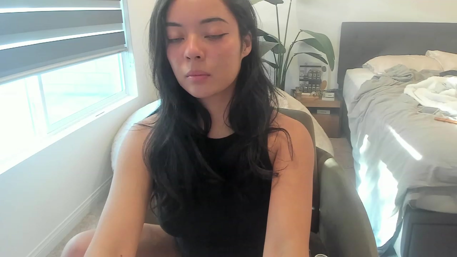 Gallery image thumbnail from Nami_'s myfreecams stream on, 09/24/2023, 24:38 image 15 of 20