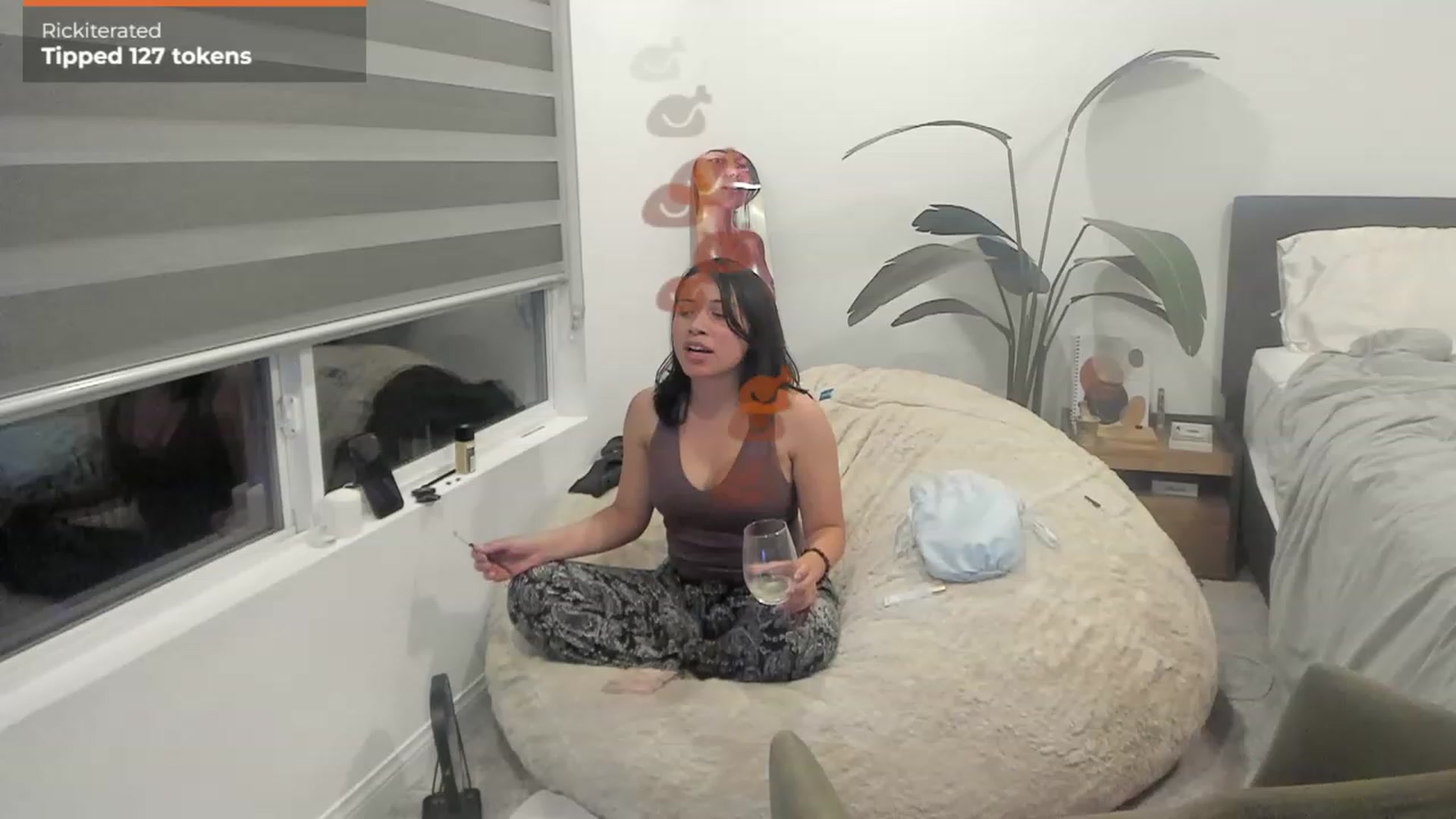 Gallery image thumbnail from Nami_'s myfreecams stream on, 09/24/2023, 02:45 image 13 of 20
